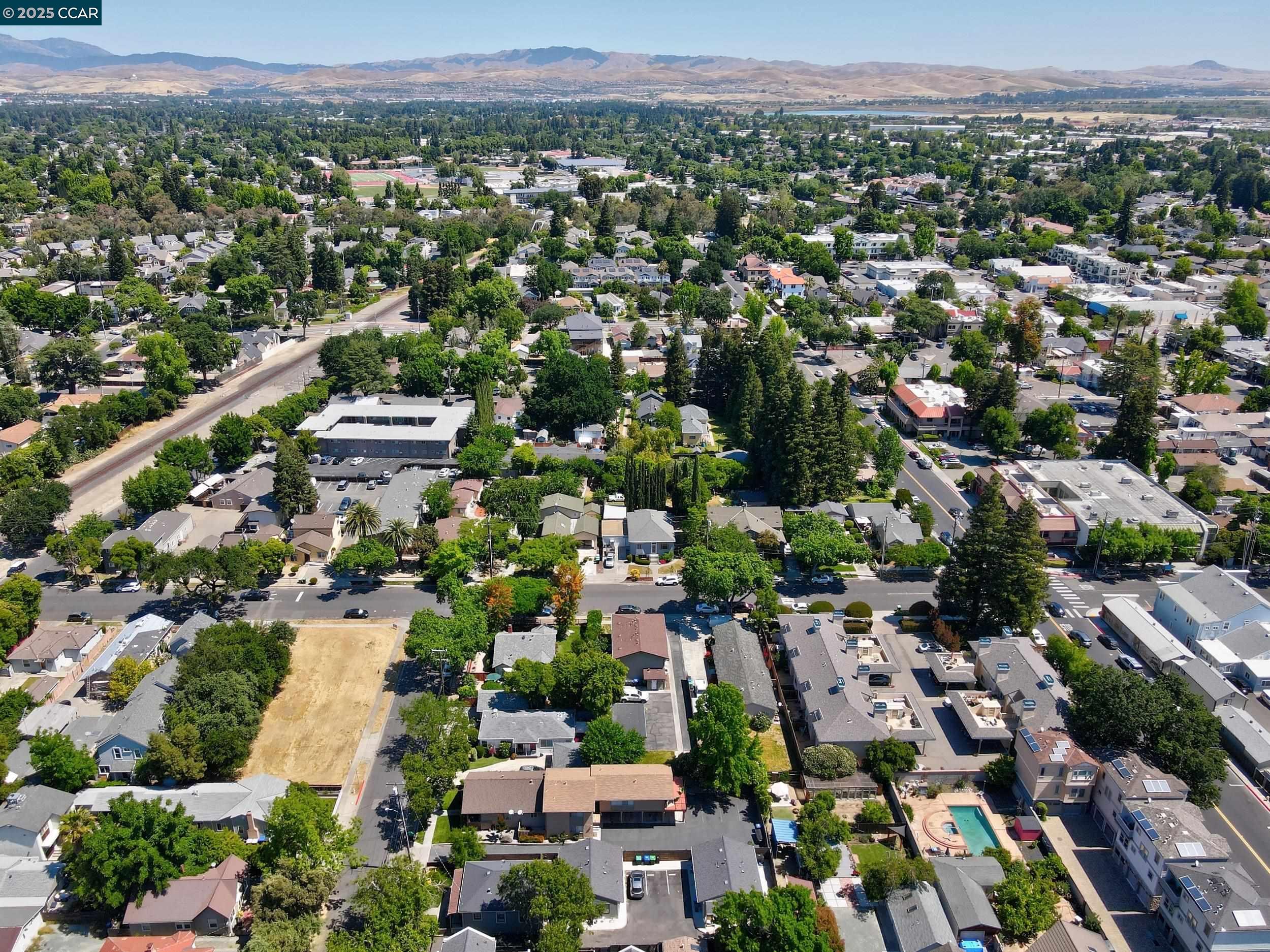 Detail Gallery Image 42 of 47 For 367 Rose Avenue, Pleasanton,  CA 94566 - 3 Beds | 2 Baths