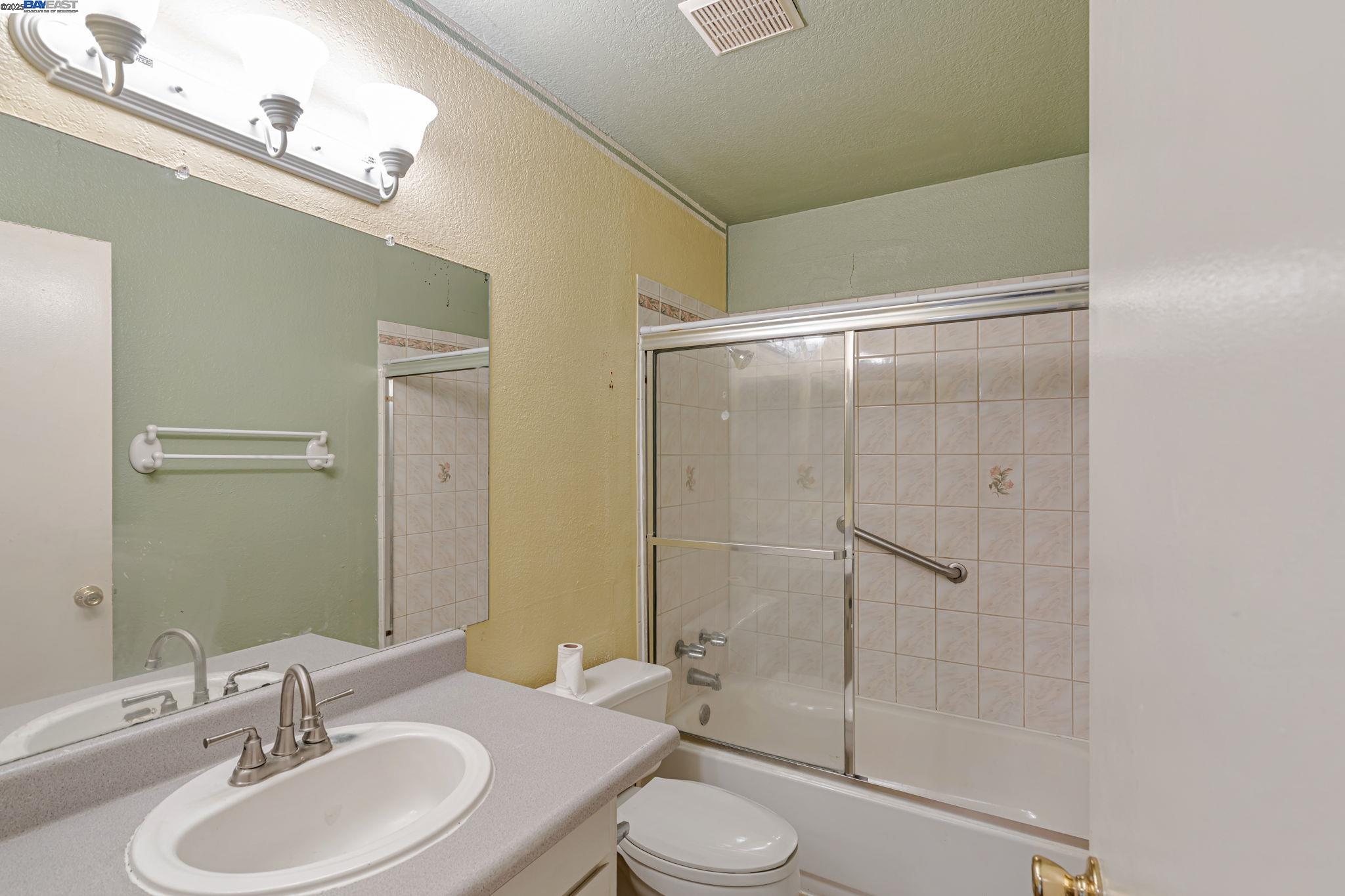 Detail Gallery Image 32 of 40 For 34981 Skylark Dr, Union City,  CA 94587 - 4 Beds | 2 Baths