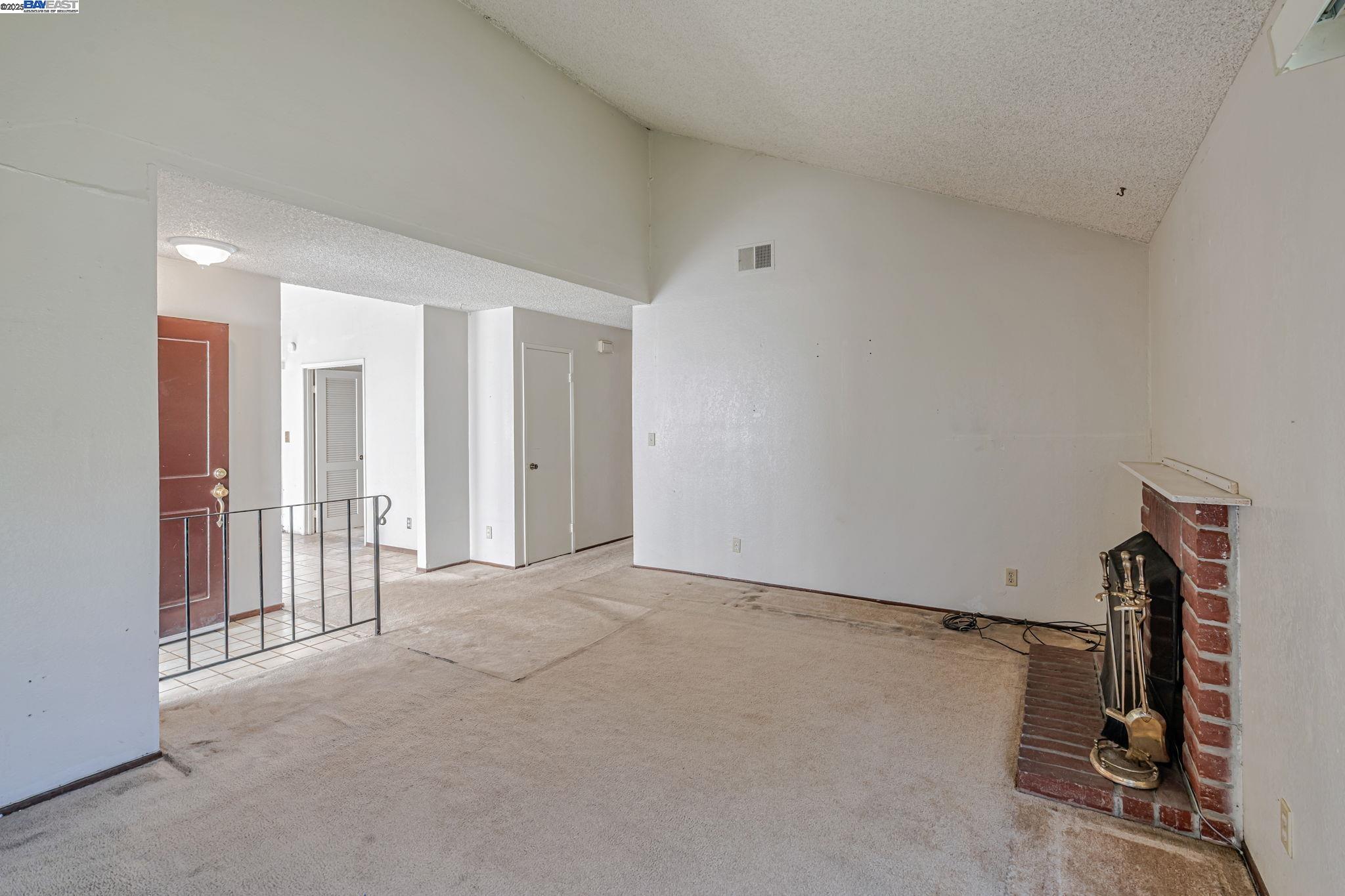 Detail Gallery Image 7 of 40 For 34981 Skylark Dr, Union City,  CA 94587 - 4 Beds | 2 Baths
