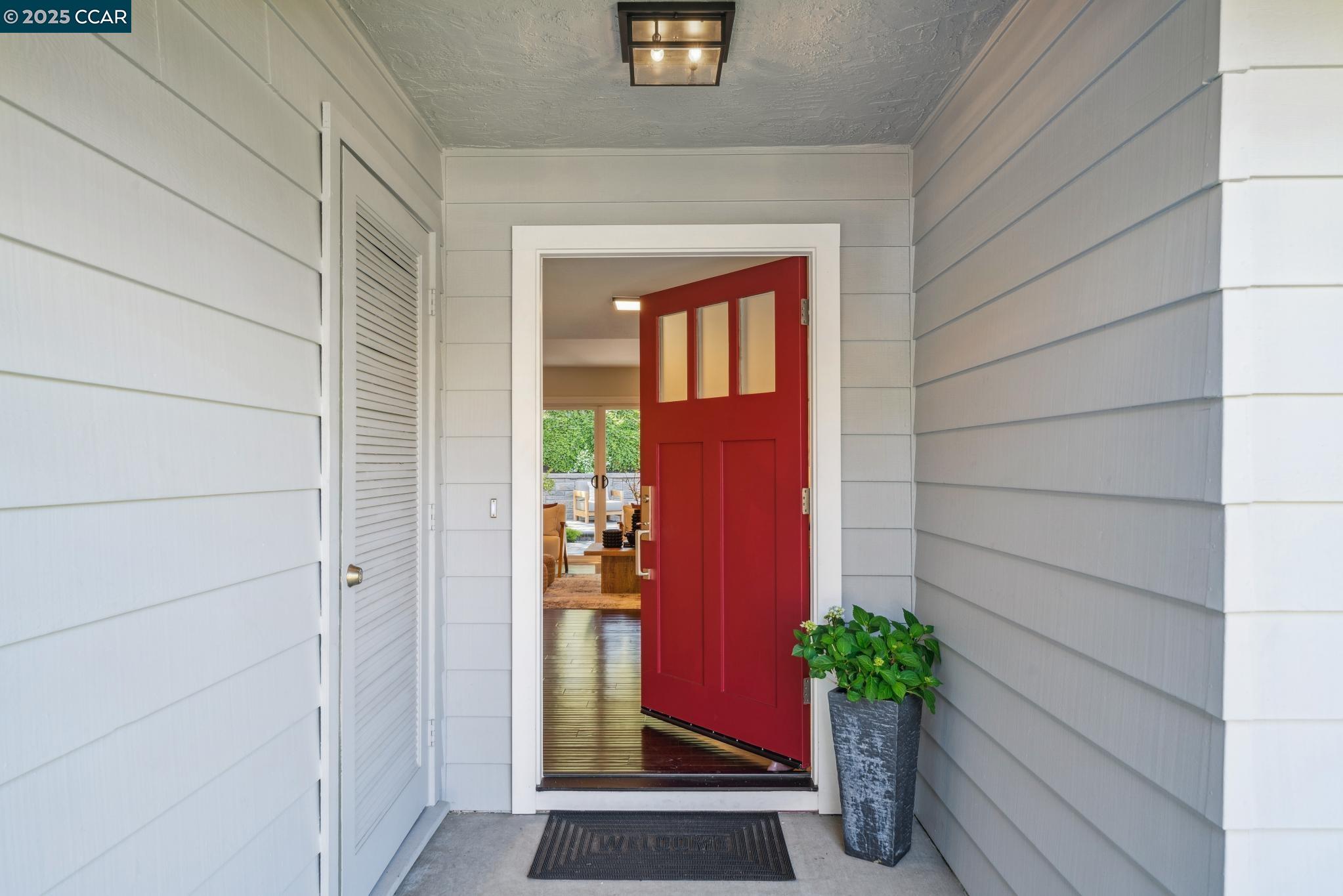 2533 Dapplegray Ln, Walnut Creek, California 94596, 3 Bedrooms Bedrooms, 7 Rooms Rooms,2 BathroomsBathrooms,Residential,For Sale,2533 Dapplegray Ln,41098711