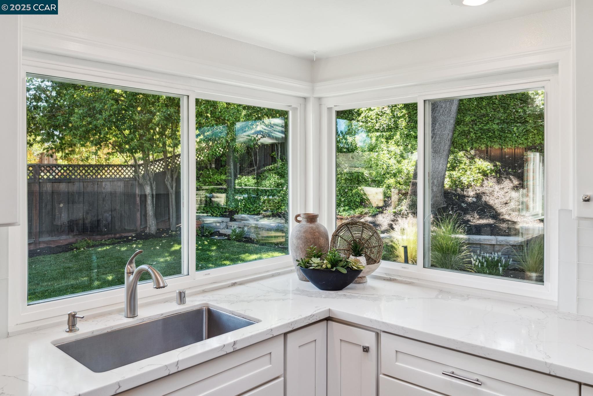 2533 Dapplegray Ln, Walnut Creek, California 94596, 3 Bedrooms Bedrooms, 7 Rooms Rooms,2 BathroomsBathrooms,Residential,For Sale,2533 Dapplegray Ln,41098711