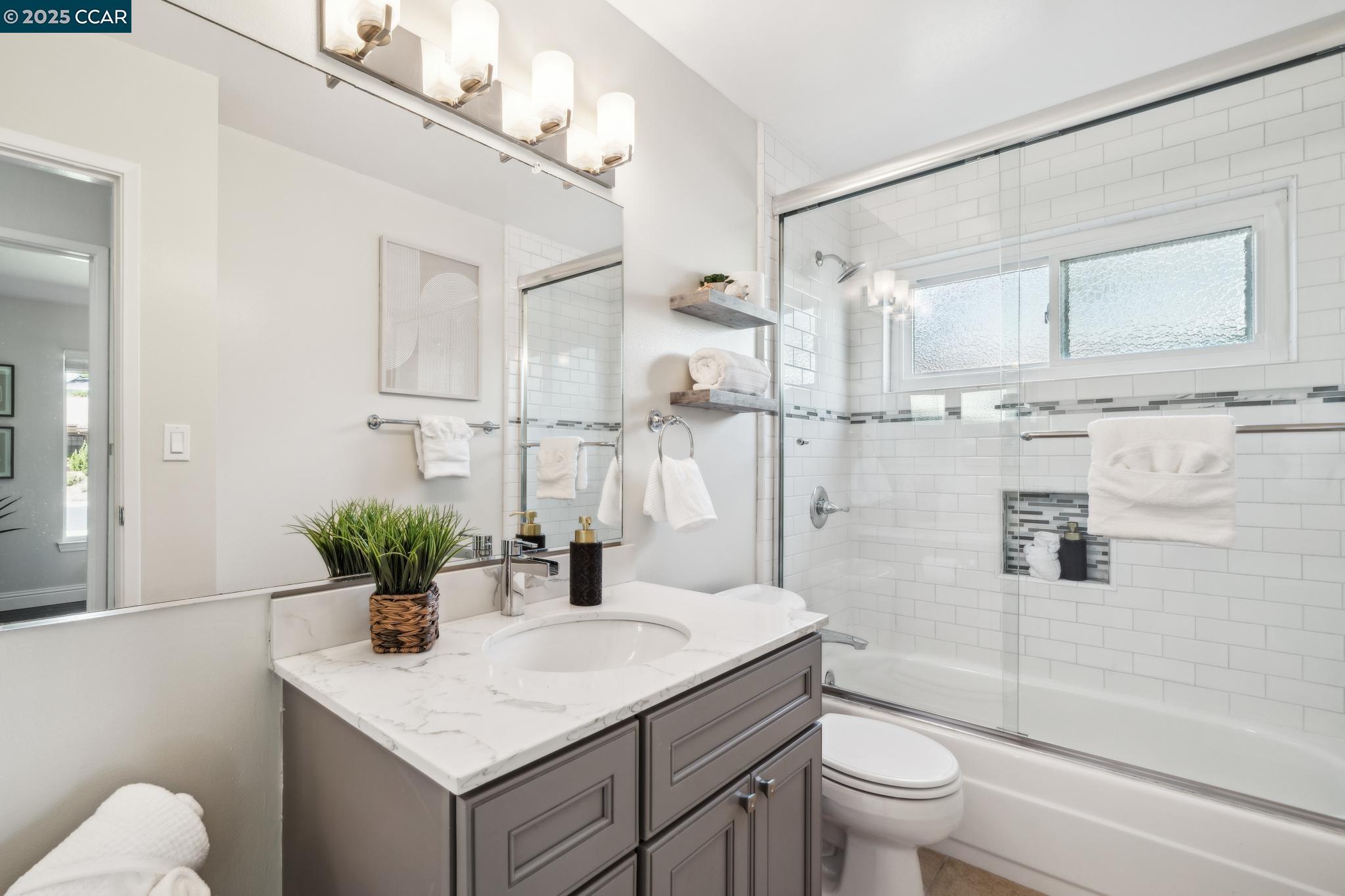 2533 Dapplegray Ln, Walnut Creek, California 94596, 3 Bedrooms Bedrooms, 7 Rooms Rooms,2 BathroomsBathrooms,Residential,For Sale,2533 Dapplegray Ln,41098711