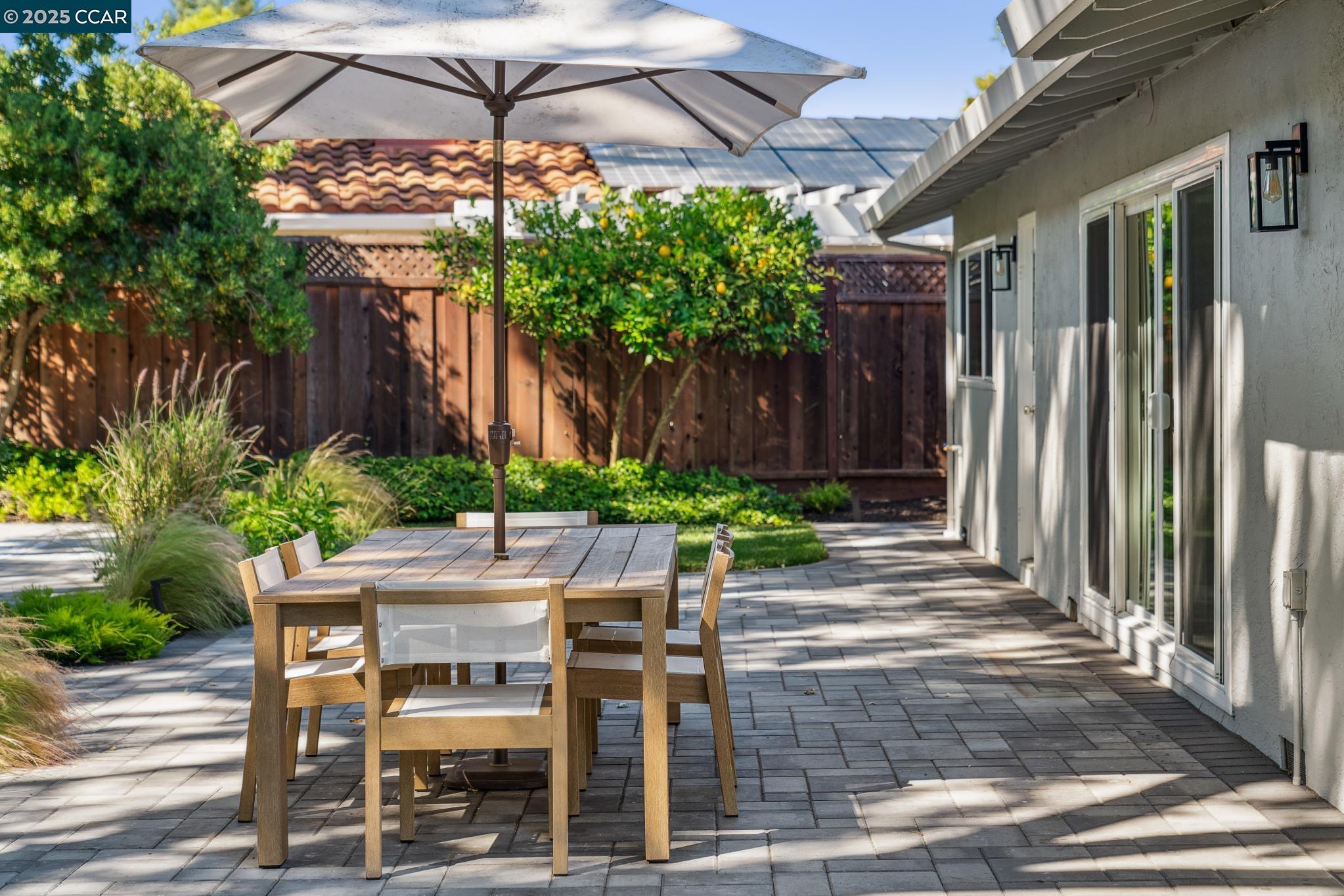 2533 Dapplegray Ln, Walnut Creek, California 94596, 3 Bedrooms Bedrooms, 7 Rooms Rooms,2 BathroomsBathrooms,Residential,For Sale,2533 Dapplegray Ln,41098711