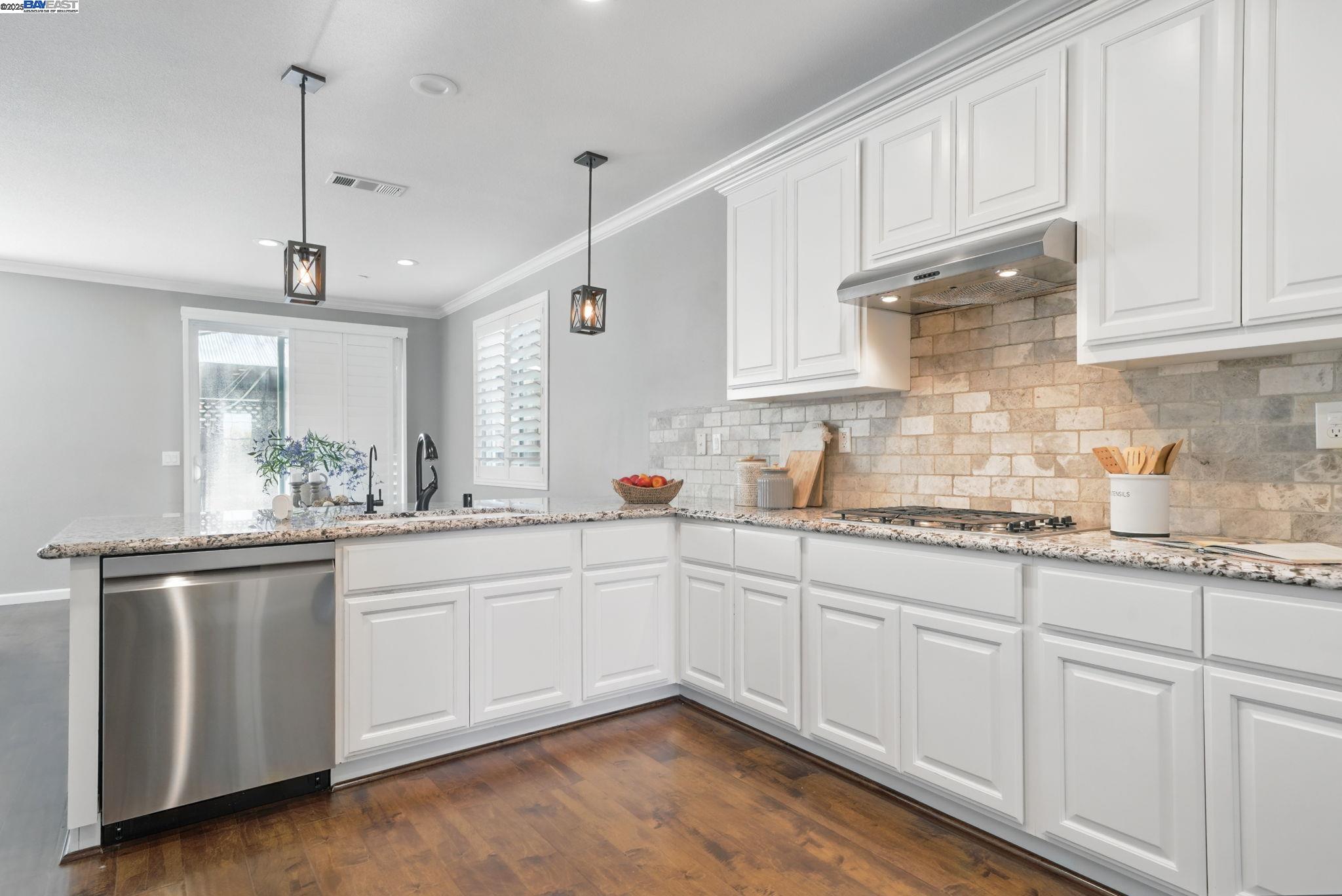478 Milford St, Brentwood, California 94513, 4 Bedrooms Bedrooms, 8 Rooms Rooms,2 BathroomsBathrooms,Residential,For Sale,478 Milford St,41098713