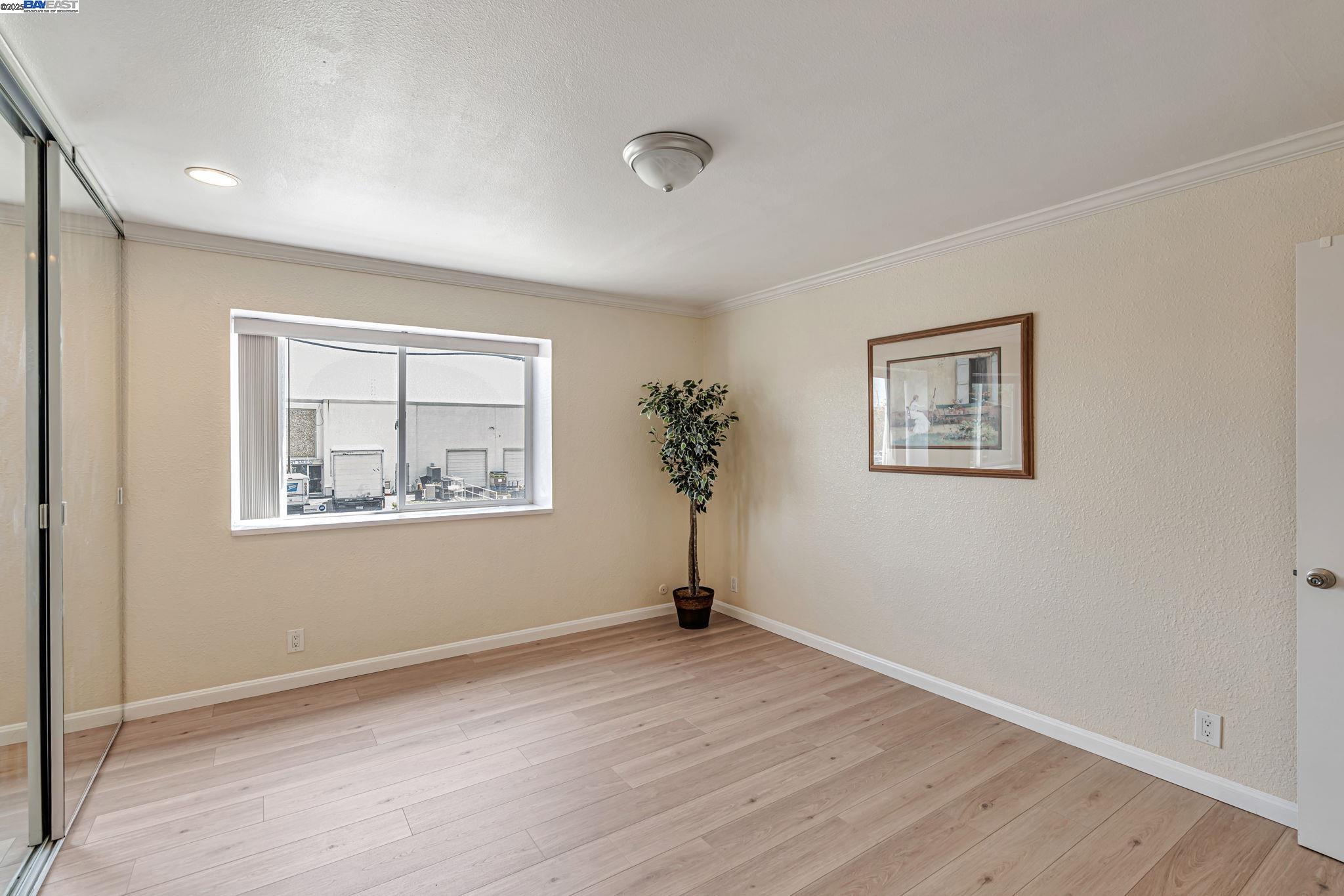 Detail Gallery Image 21 of 42 For 14015 Doolittle Drive, San Leandro,  CA 94577 - 2 Beds | 2 Baths