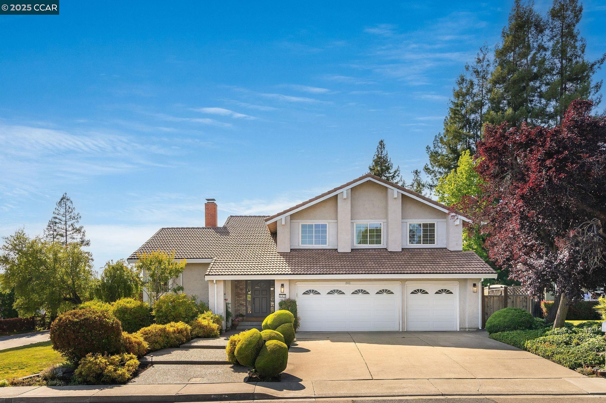 Detail Gallery Image 1 of 1 For 201 Escobar Pl, San Ramon,  CA 94583 - 5 Beds | 3 Baths