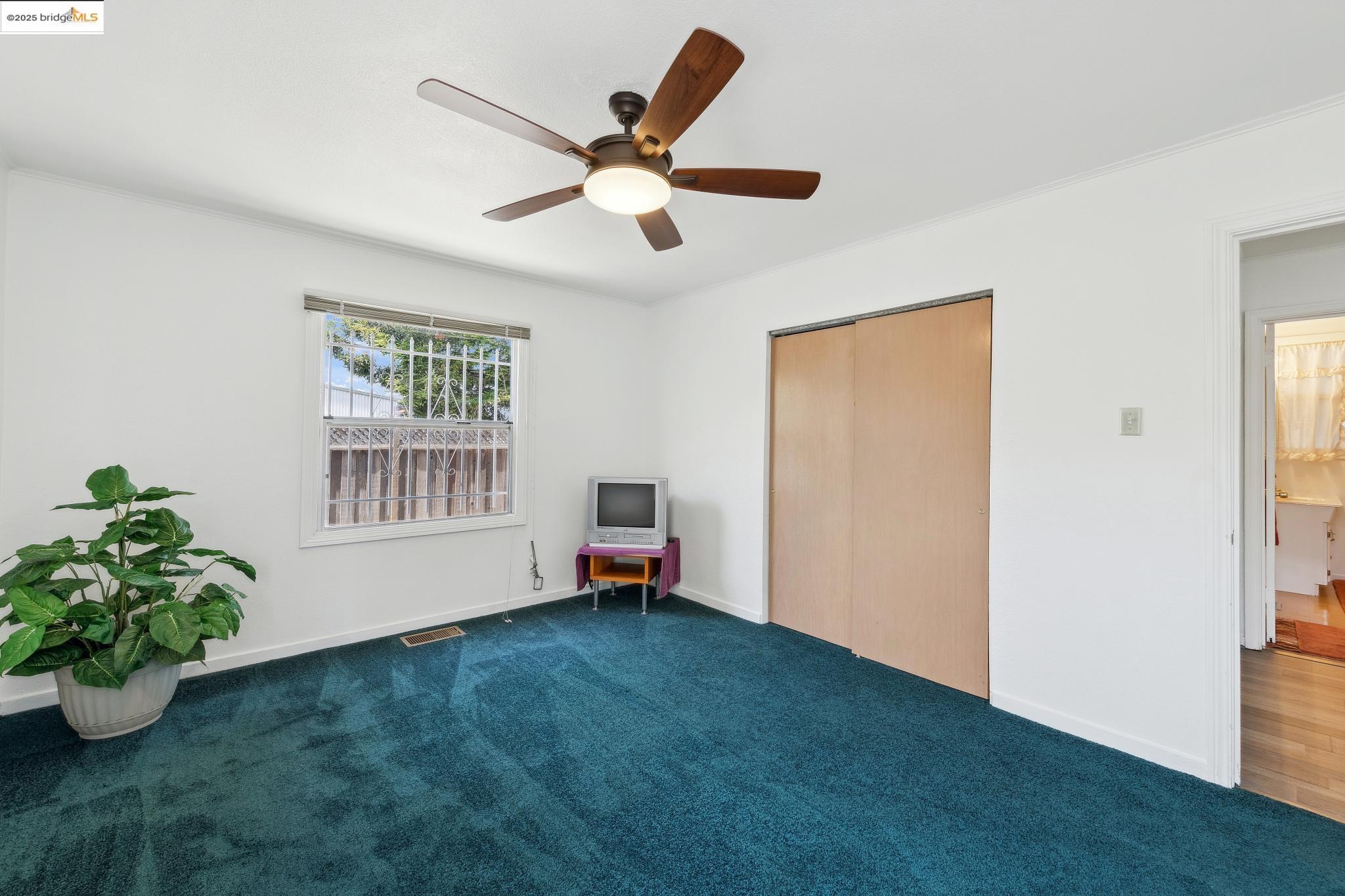 Detail Gallery Image 37 of 51 For 527 Capistrano Dr, Oakland,  CA 94603 - 3 Beds | 1 Baths