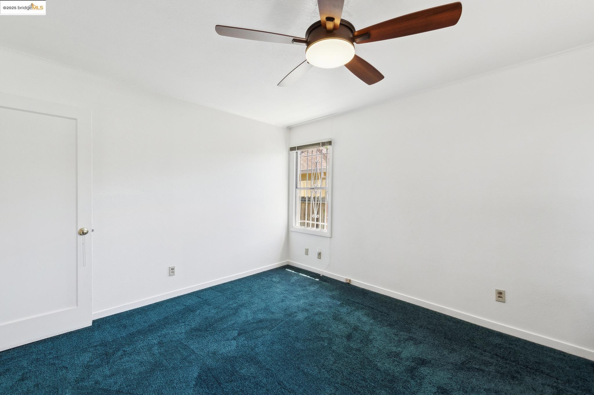 Detail Gallery Image 38 of 51 For 527 Capistrano Dr, Oakland,  CA 94603 - 3 Beds | 1 Baths