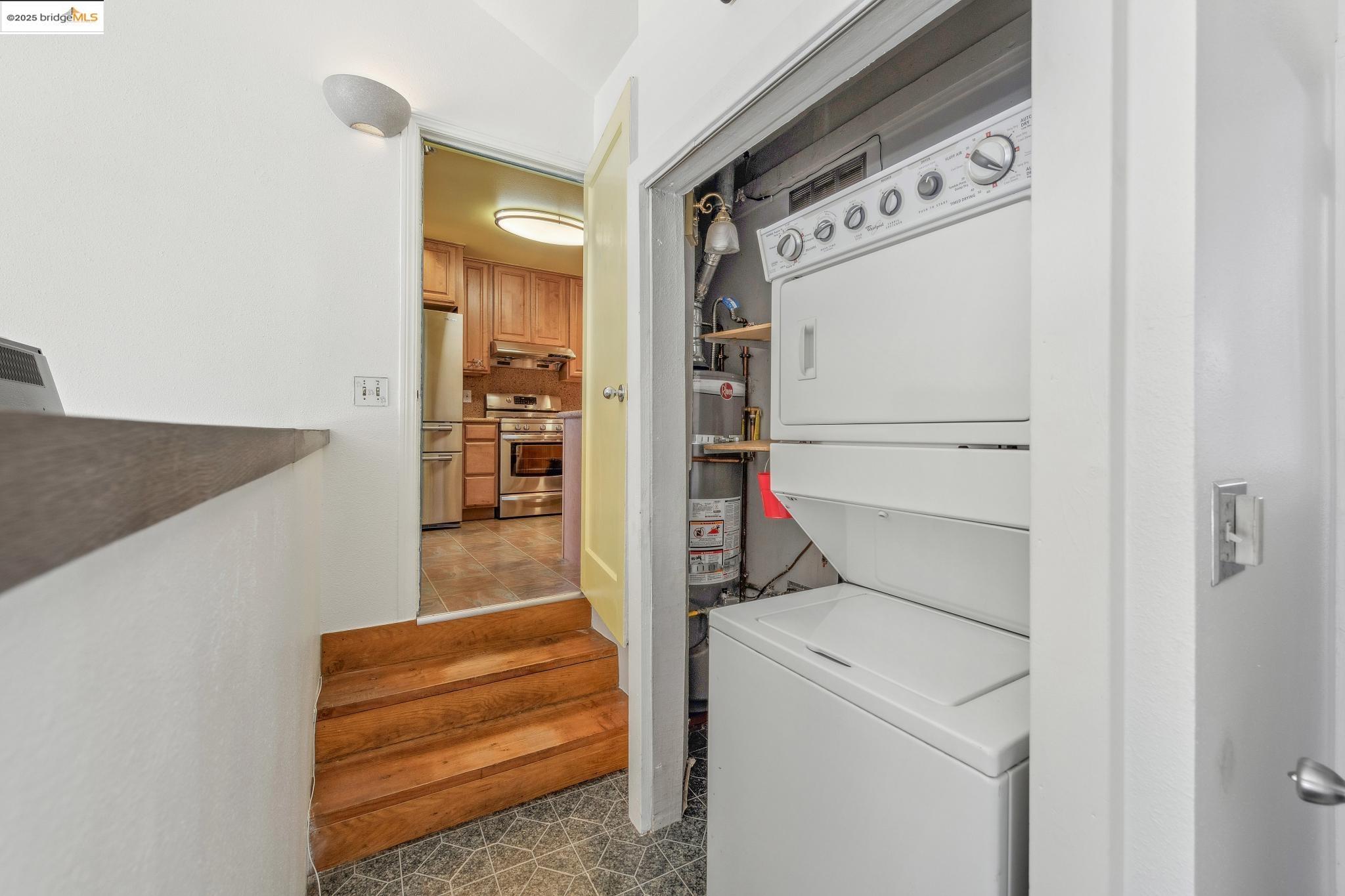 Detail Gallery Image 46 of 51 For 527 Capistrano Dr, Oakland,  CA 94603 - 3 Beds | 1 Baths