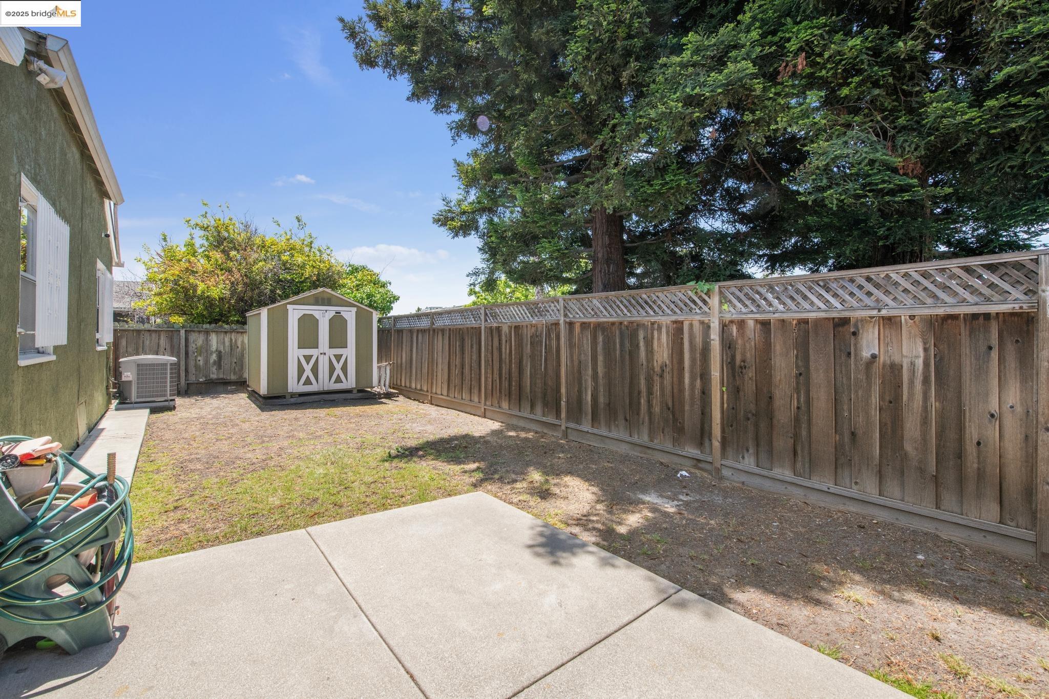Detail Gallery Image 50 of 51 For 527 Capistrano Dr, Oakland,  CA 94603 - 3 Beds | 1 Baths