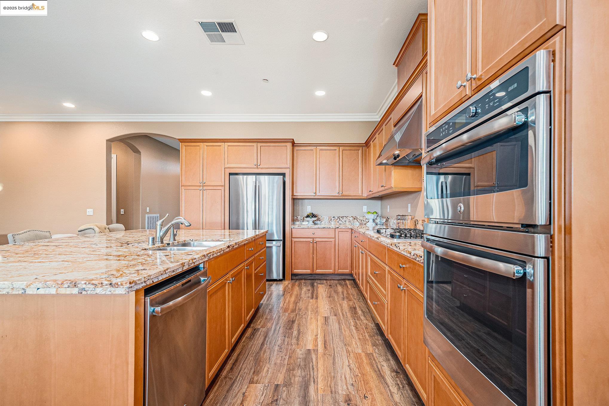 Detail Gallery Image 13 of 30 For 1741 Veneto Ln, Brentwood,  CA 94513 - 2 Beds | 2/1 Baths