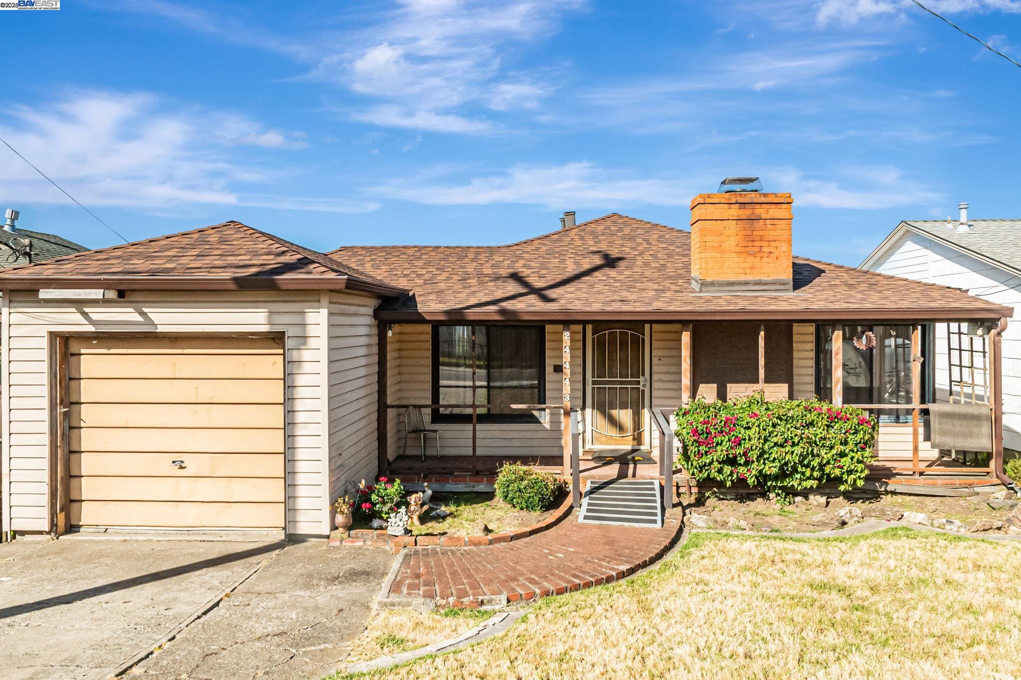 Detail Gallery Image 1 of 34 For 24443 Marie Dr, Hayward,  CA 94542 - 3 Beds | 2 Baths