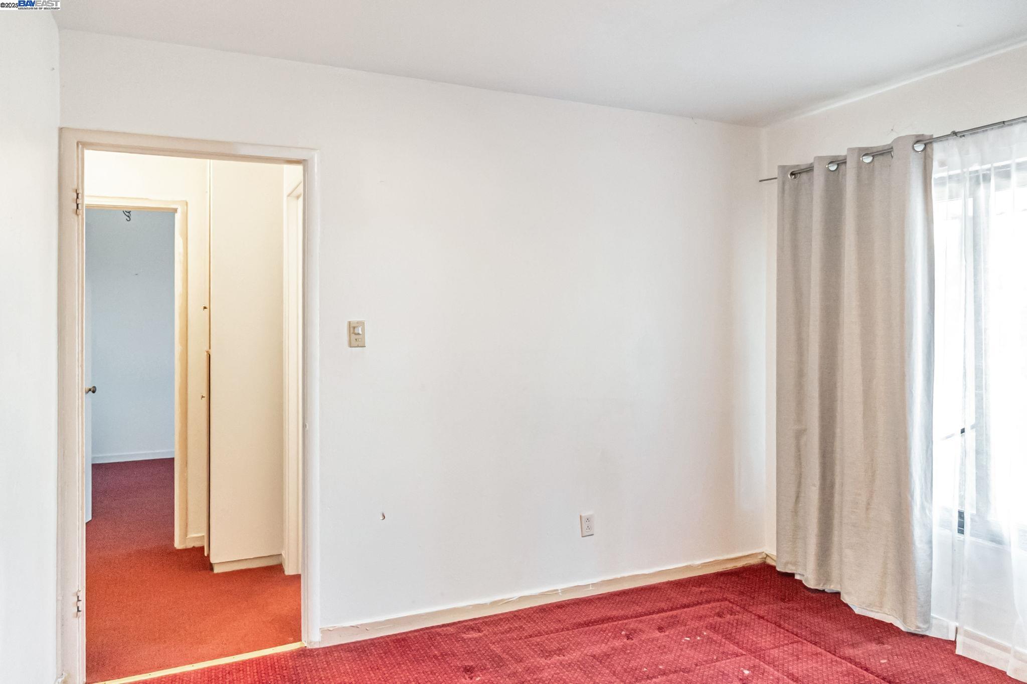 Detail Gallery Image 13 of 34 For 24443 Marie Dr, Hayward,  CA 94542 - 3 Beds | 2 Baths