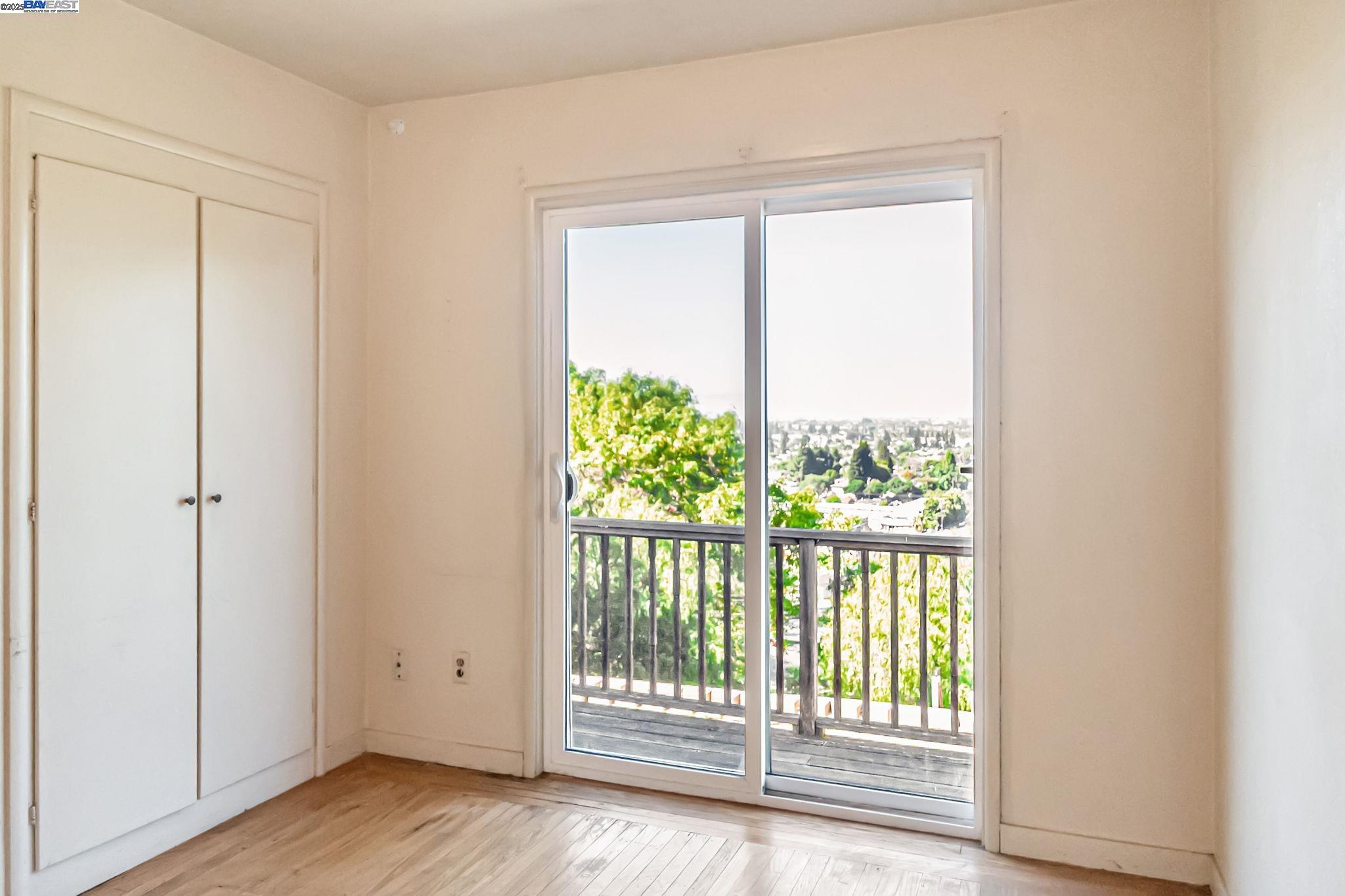 Detail Gallery Image 19 of 34 For 24443 Marie Dr, Hayward,  CA 94542 - 3 Beds | 2 Baths