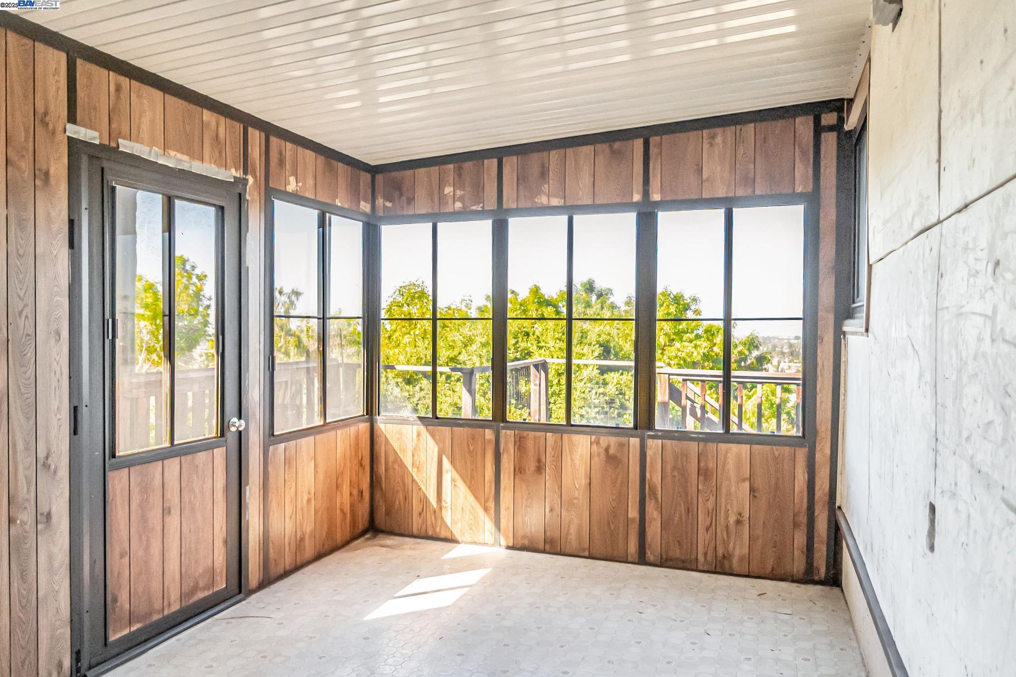 Detail Gallery Image 24 of 34 For 24443 Marie Dr, Hayward,  CA 94542 - 3 Beds | 2 Baths