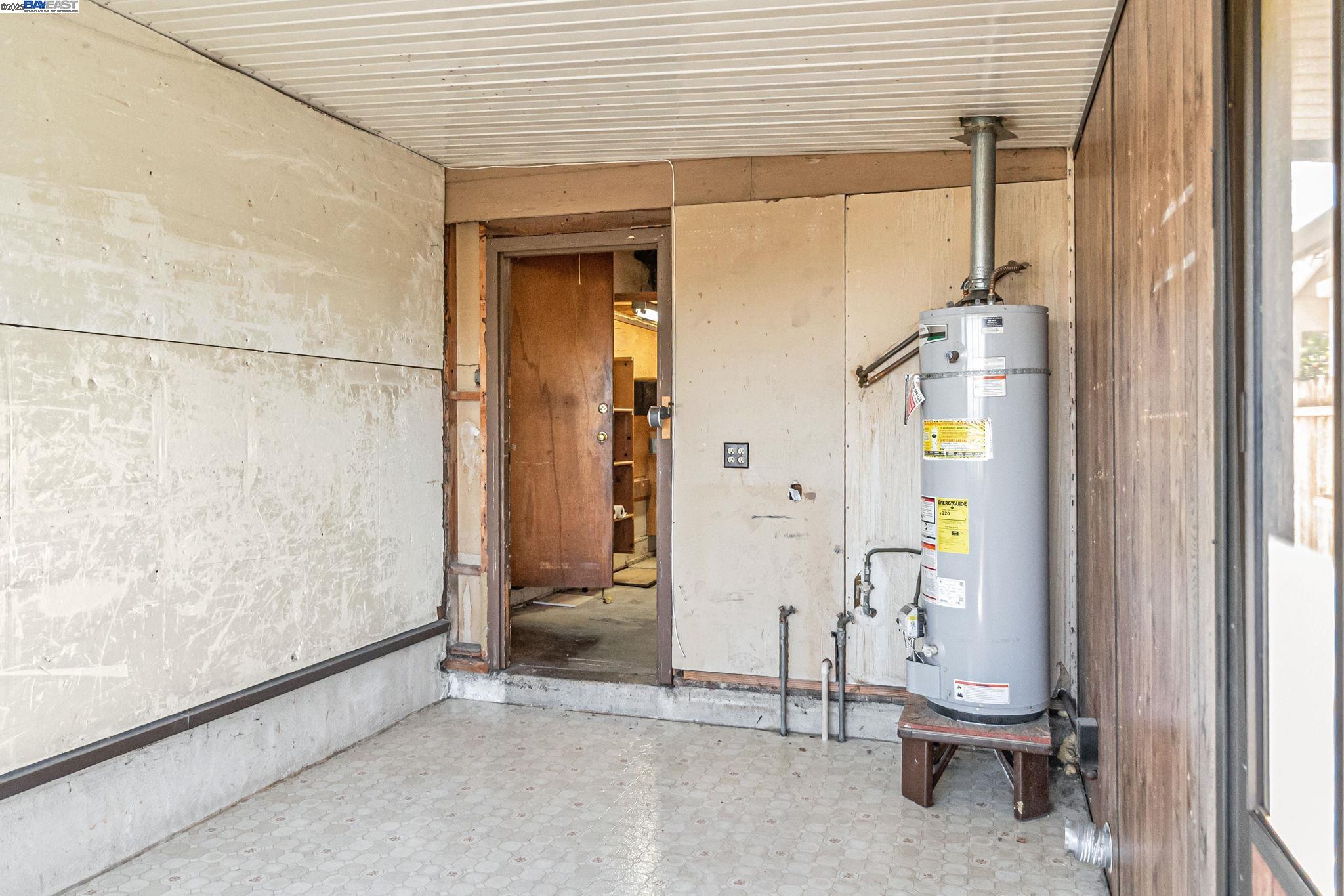 Detail Gallery Image 25 of 34 For 24443 Marie Dr, Hayward,  CA 94542 - 3 Beds | 2 Baths