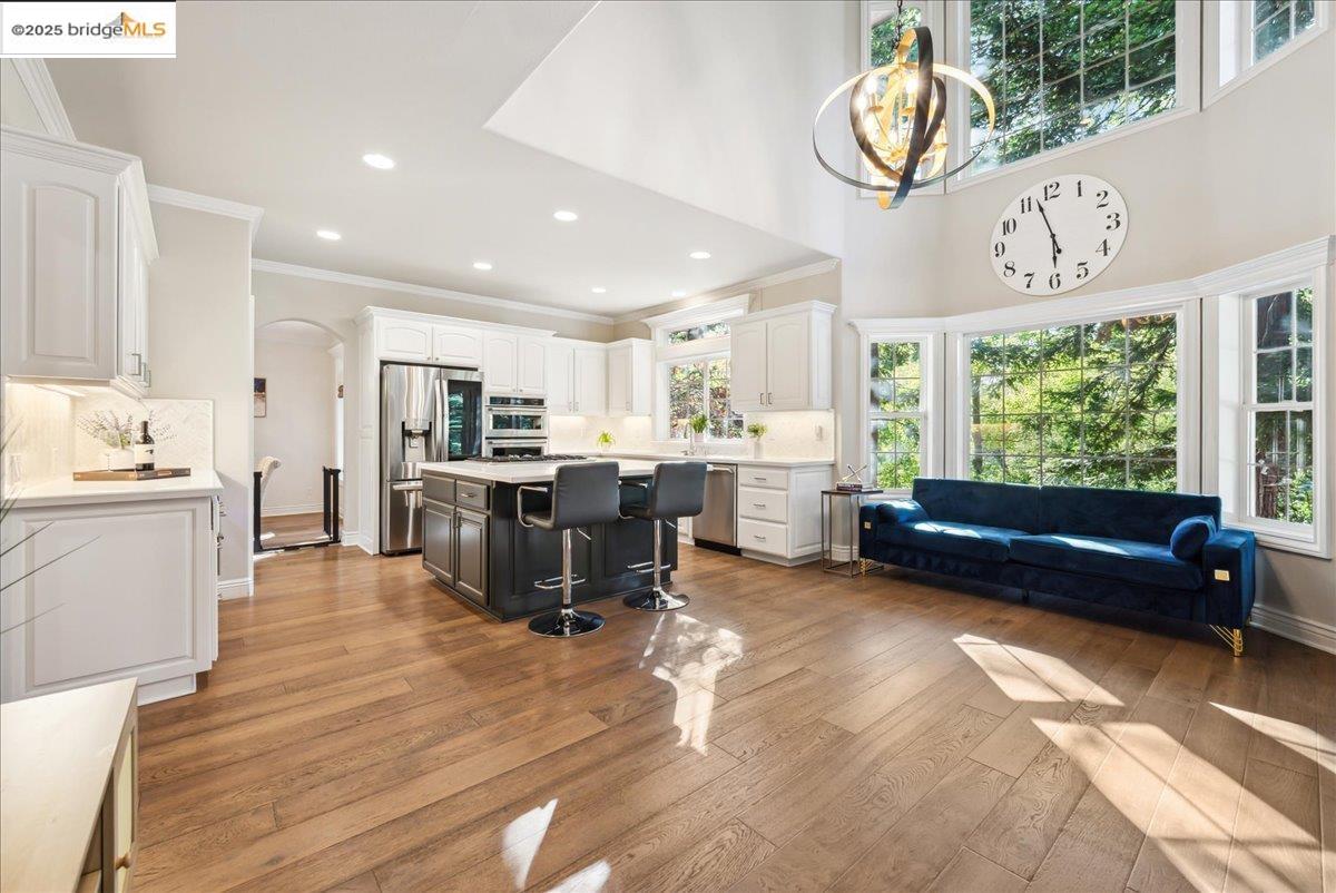 Detail Gallery Image 17 of 60 For 106 Black Powder Cir, Folsom,  CA 95630 - 5 Beds | 3 Baths