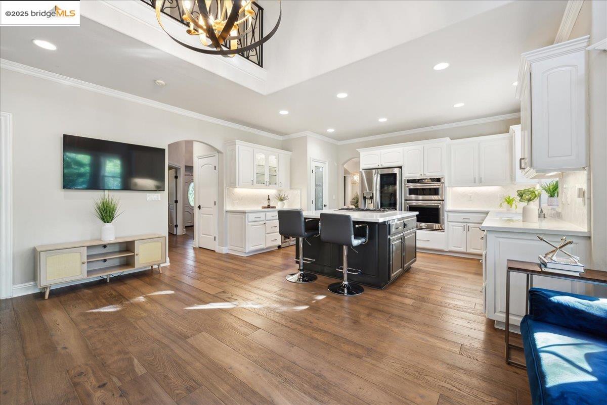 Detail Gallery Image 19 of 60 For 106 Black Powder Cir, Folsom,  CA 95630 - 5 Beds | 3 Baths