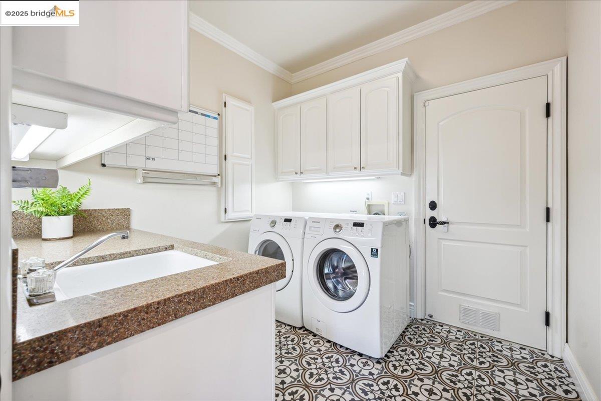 Detail Gallery Image 27 of 60 For 106 Black Powder Cir, Folsom,  CA 95630 - 5 Beds | 3 Baths