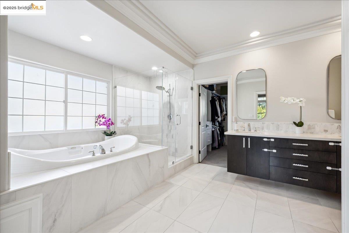 Detail Gallery Image 40 of 60 For 106 Black Powder Cir, Folsom,  CA 95630 - 5 Beds | 3 Baths