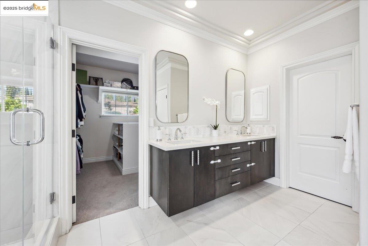 Detail Gallery Image 41 of 60 For 106 Black Powder Cir, Folsom,  CA 95630 - 5 Beds | 3 Baths