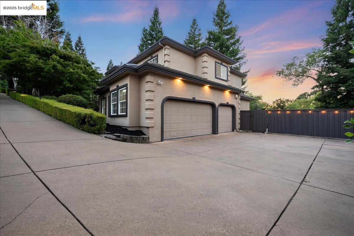 Detail Gallery Image 57 of 60 For 106 Black Powder Cir, Folsom,  CA 95630 - 5 Beds | 3 Baths