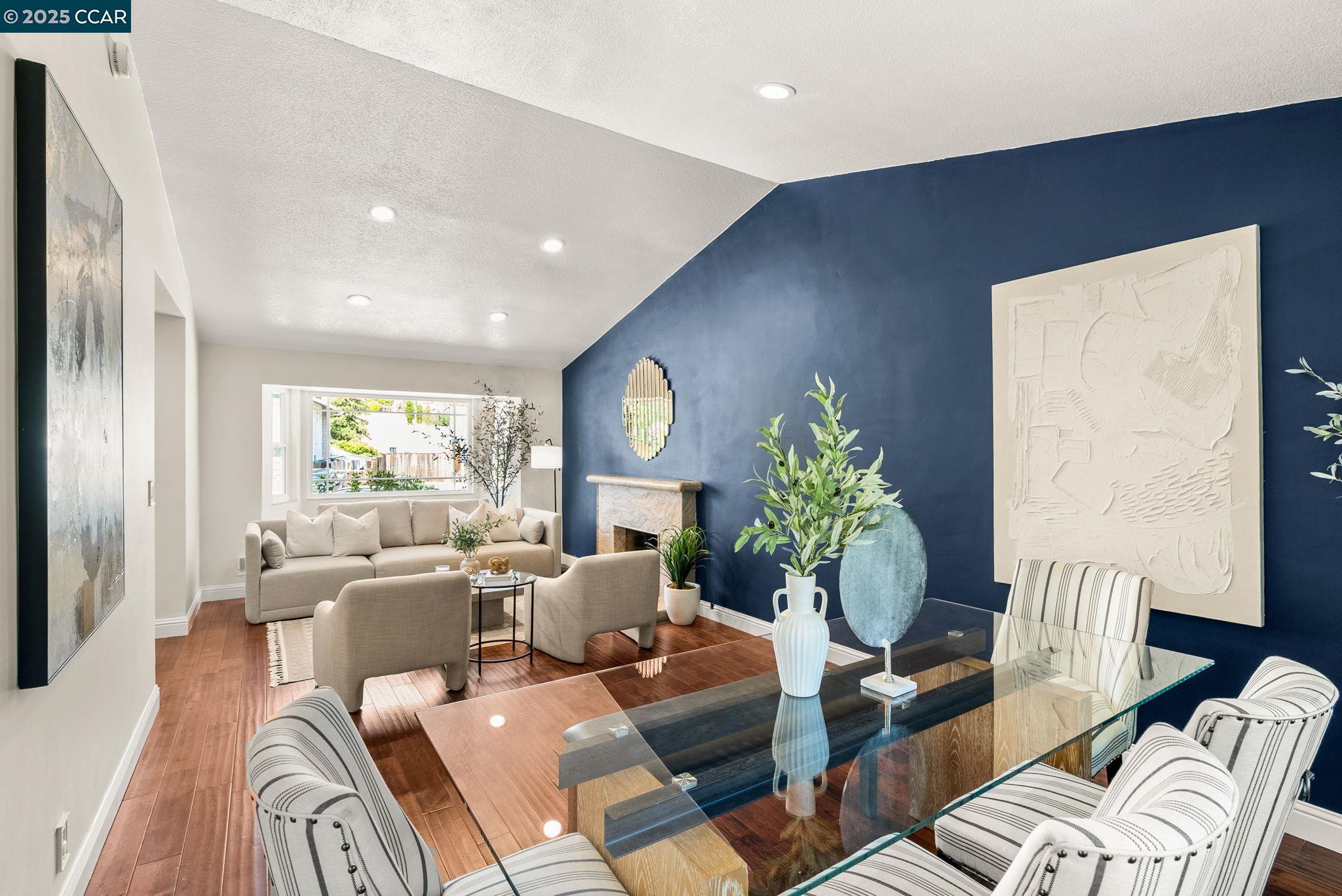 Detail Gallery Image 11 of 48 For 1925 Burnside Ct, Concord,  CA 94521 - 3 Beds | 2/1 Baths