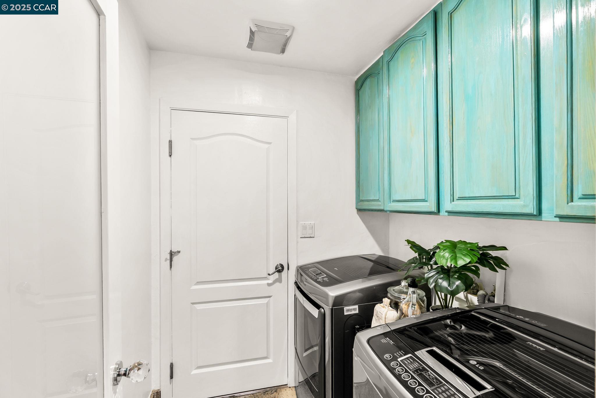 Detail Gallery Image 24 of 48 For 1925 Burnside Ct, Concord,  CA 94521 - 3 Beds | 2/1 Baths