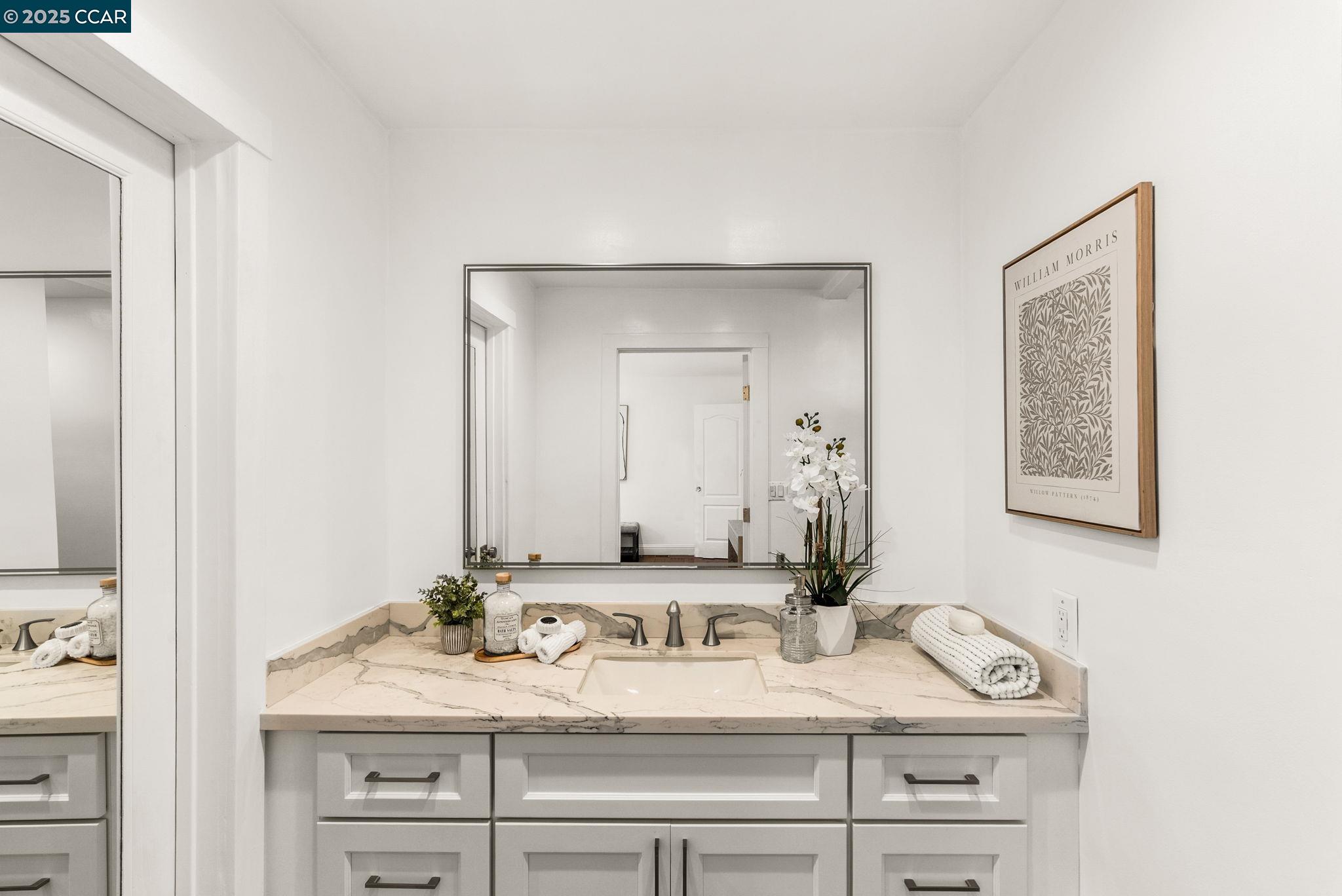 Detail Gallery Image 34 of 48 For 1925 Burnside Ct, Concord,  CA 94521 - 3 Beds | 2/1 Baths