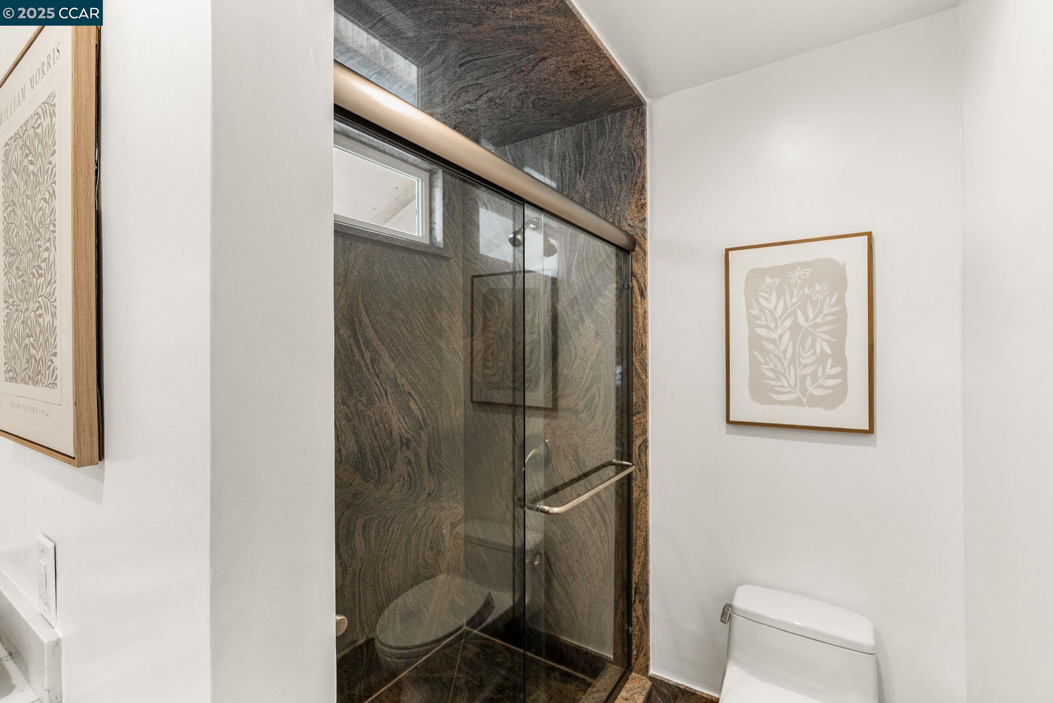 Detail Gallery Image 35 of 48 For 1925 Burnside Ct, Concord,  CA 94521 - 3 Beds | 2/1 Baths