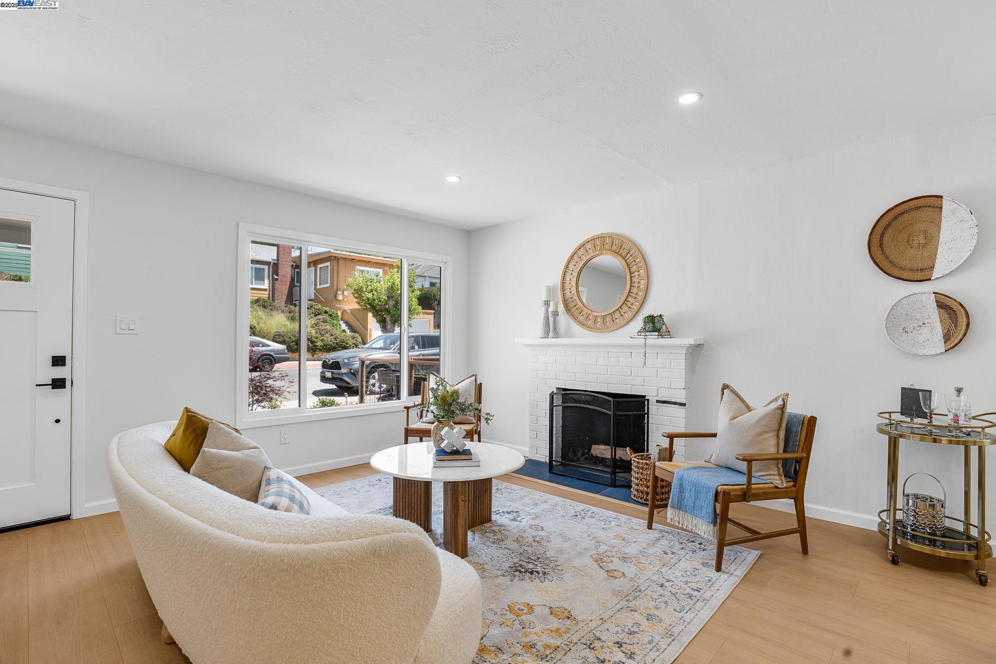 Detail Gallery Image 24 of 56 For 1541 Merced St, Richmond,  CA 94804-5032 - 2 Beds | 1 Baths