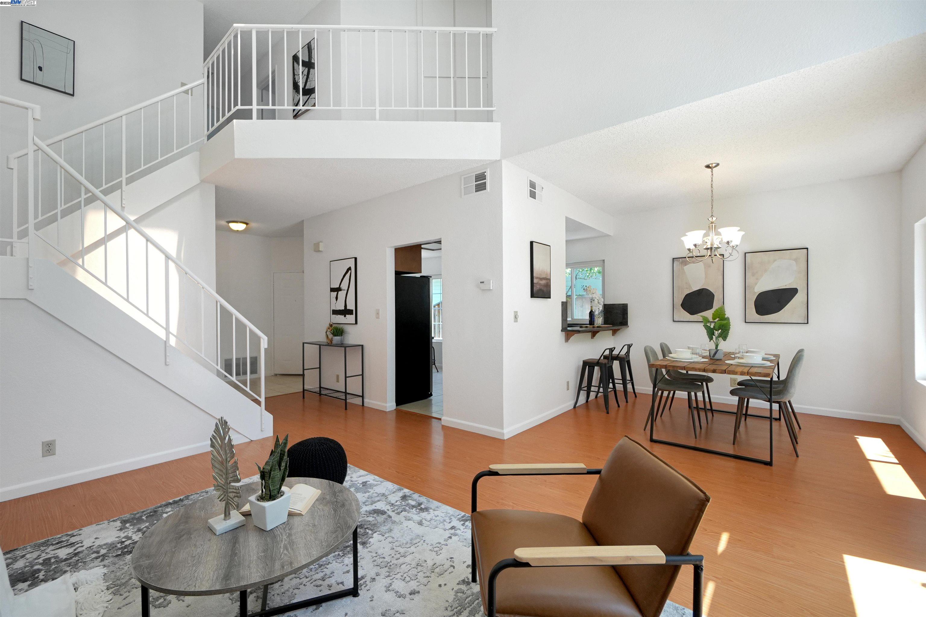 Detail Gallery Image 5 of 42 For 4774 Canvasback Cmn, Fremont,  CA 94555 - 3 Beds | 2/1 Baths
