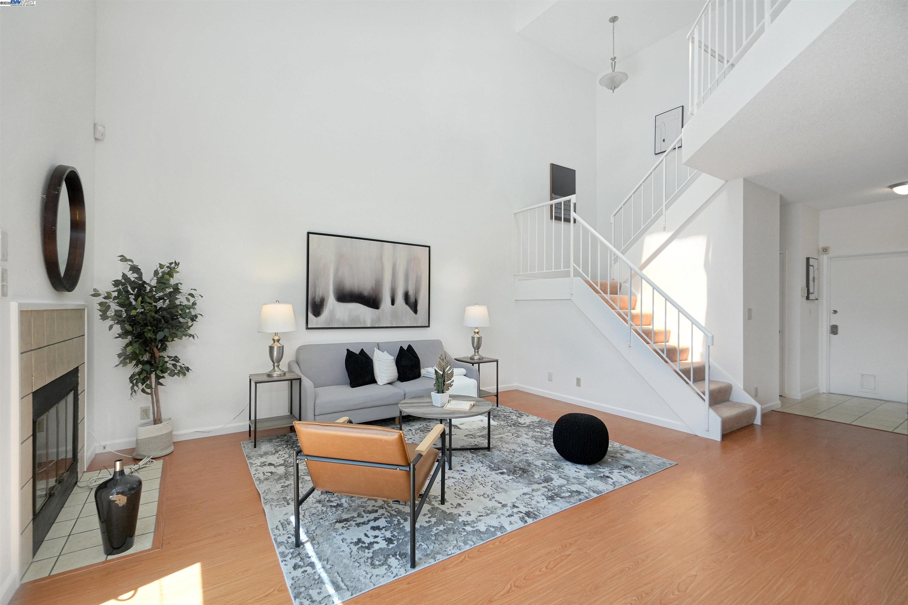 Detail Gallery Image 6 of 42 For 4774 Canvasback Cmn, Fremont,  CA 94555 - 3 Beds | 2/1 Baths