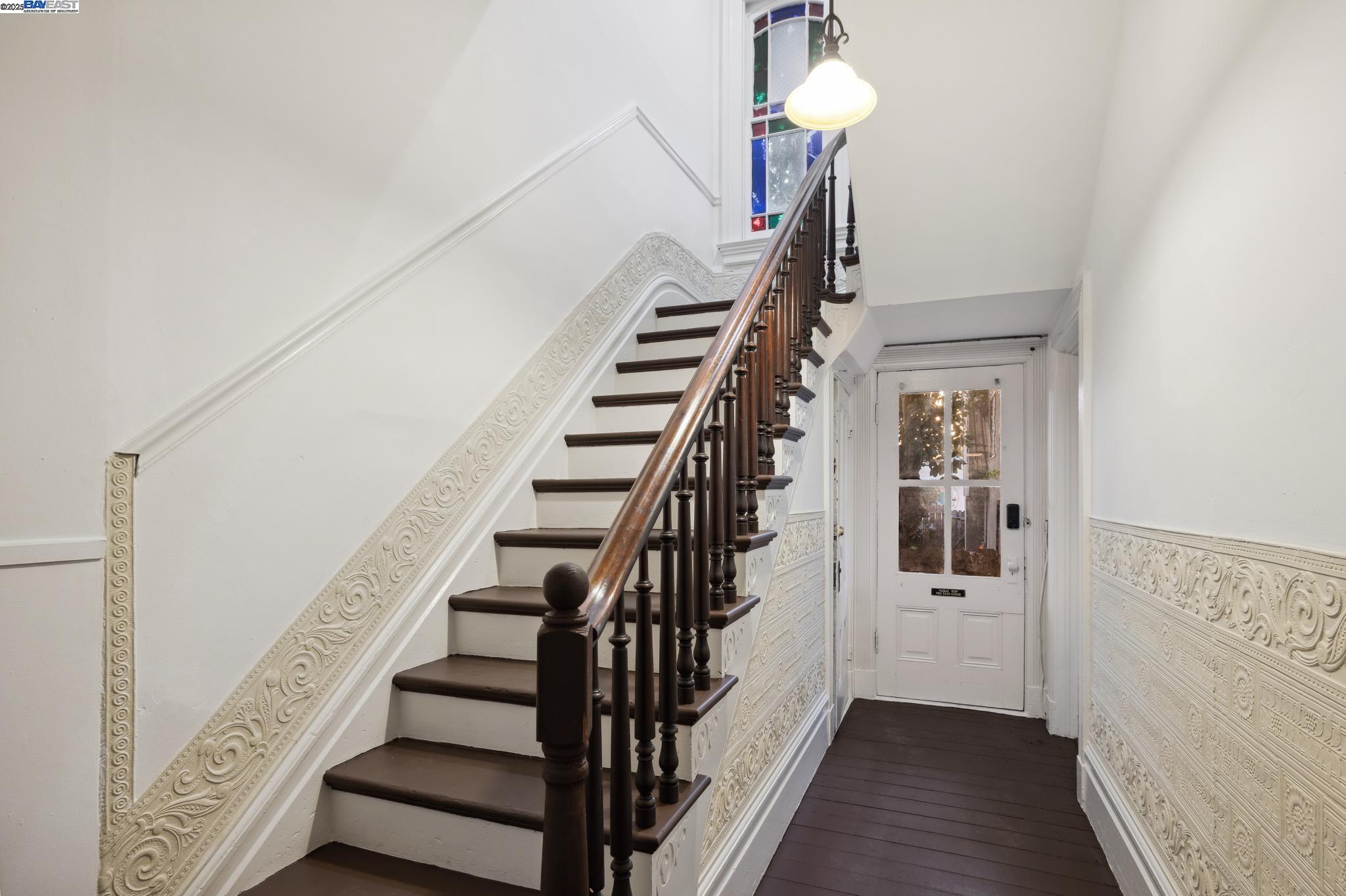 Detail Gallery Image 7 of 15 For 2214 E 27th Street, Oakland,  CA 94606 - – Beds | – Baths