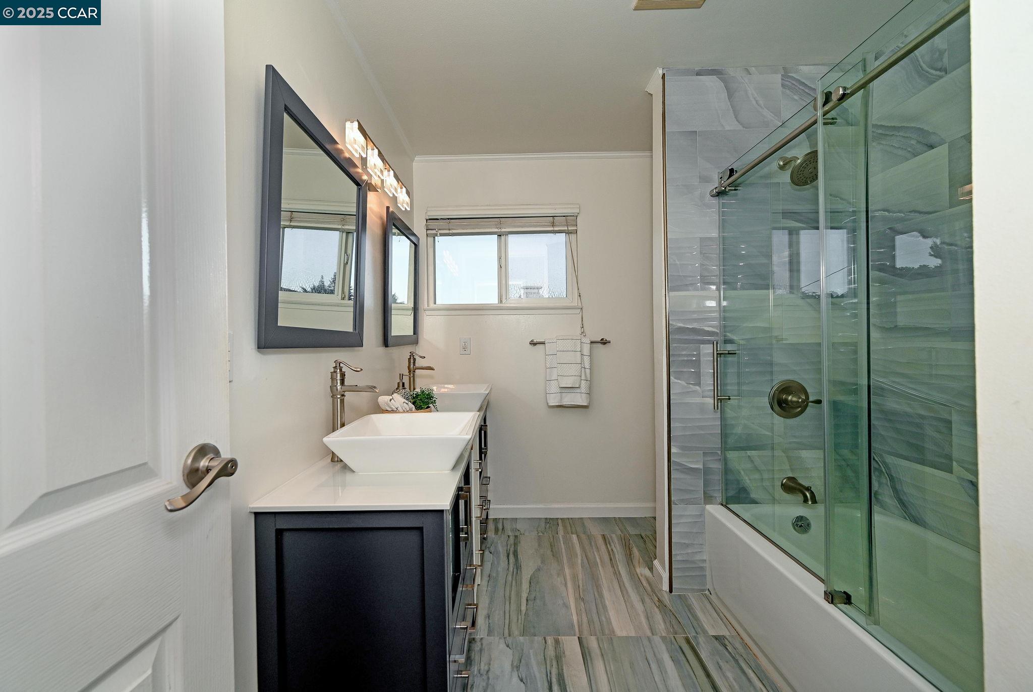 Detail Gallery Image 31 of 60 For 16 Bartlett Ct, Pleasant Hill,  CA 94523 - 4 Beds | 3 Baths