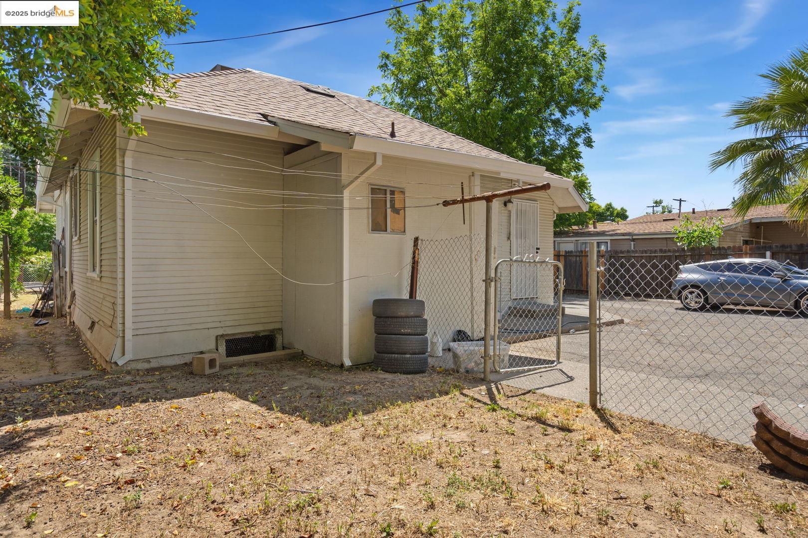 Detail Gallery Image 22 of 24 For 6 4th St, Woodland,  CA 95695 - – Beds | – Baths