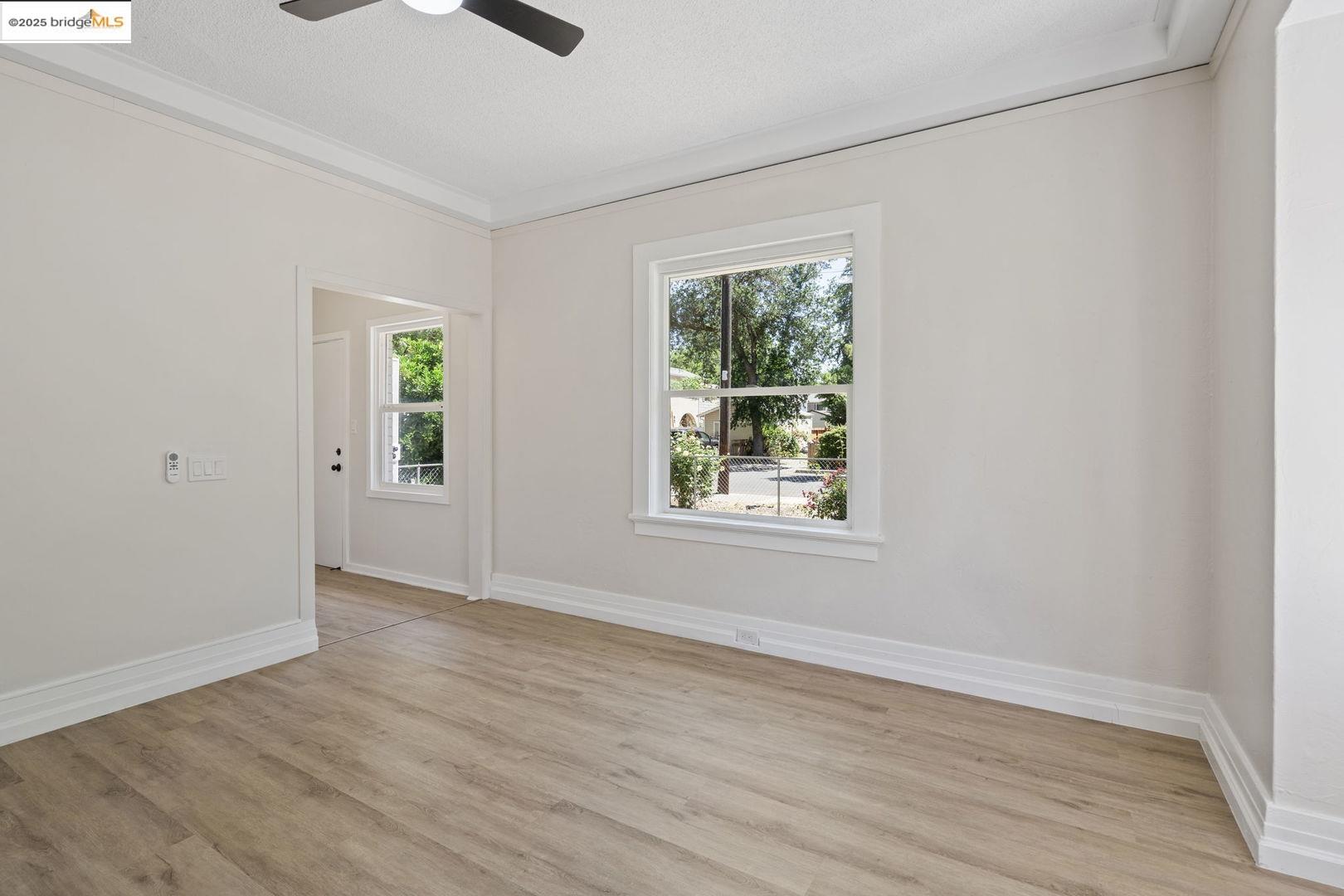 Detail Gallery Image 6 of 24 For 6 4th St, Woodland,  CA 95695 - – Beds | – Baths