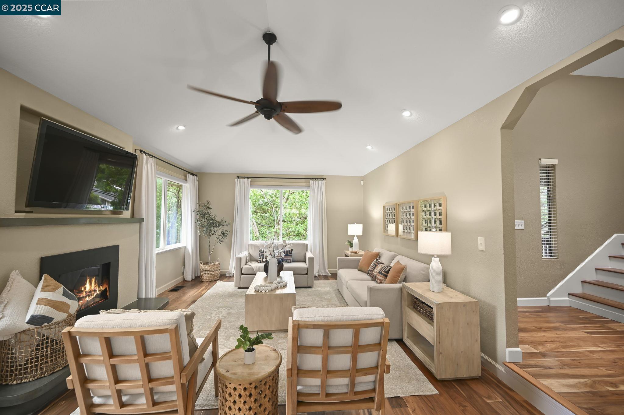 Detail Gallery Image 5 of 60 For 189 Donaleen Ct, Martinez,  CA 94553 - 4 Beds | 3 Baths