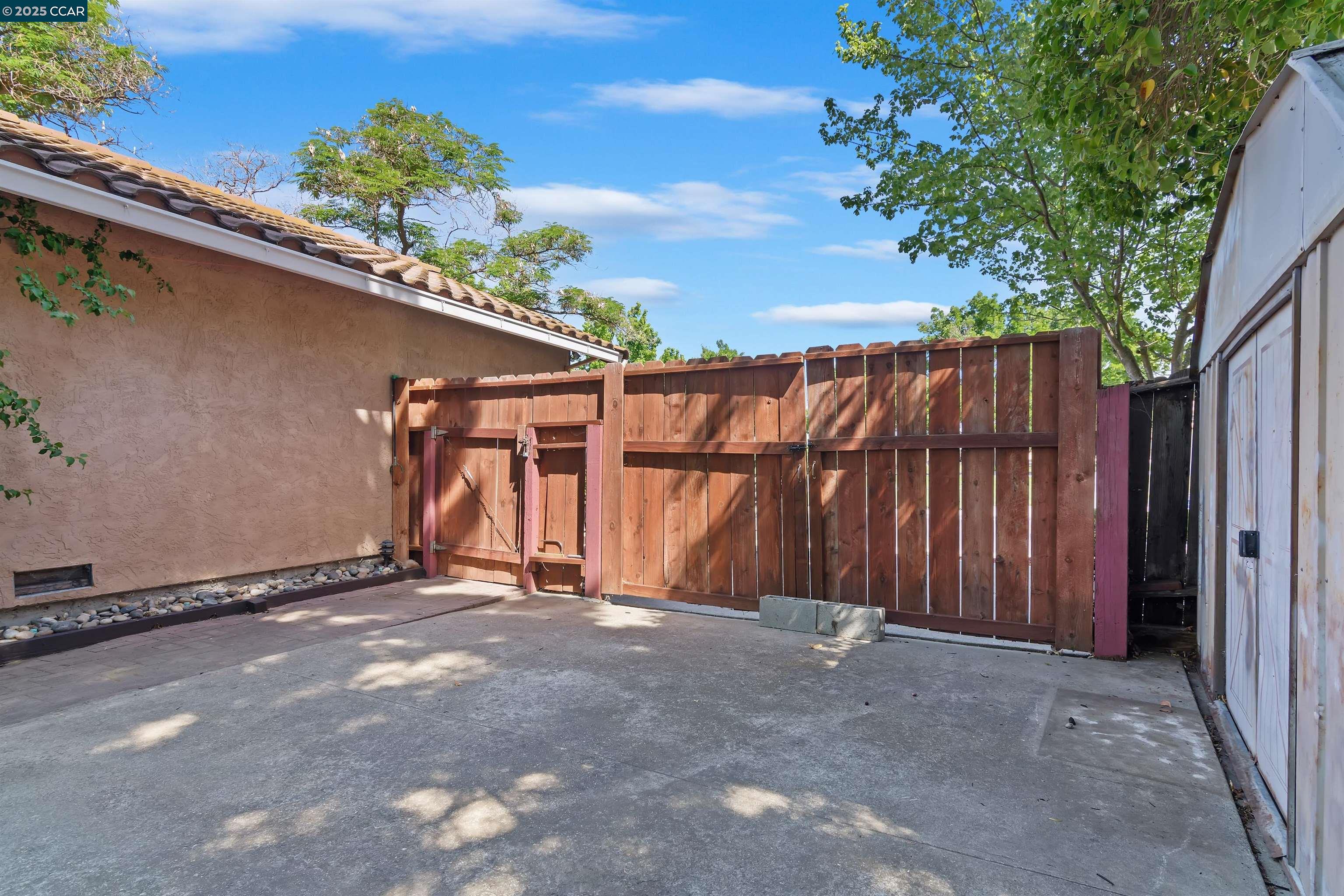 Detail Gallery Image 29 of 43 For 2628 Asilomar Dr, Antioch,  CA 94531 - 4 Beds | 2 Baths