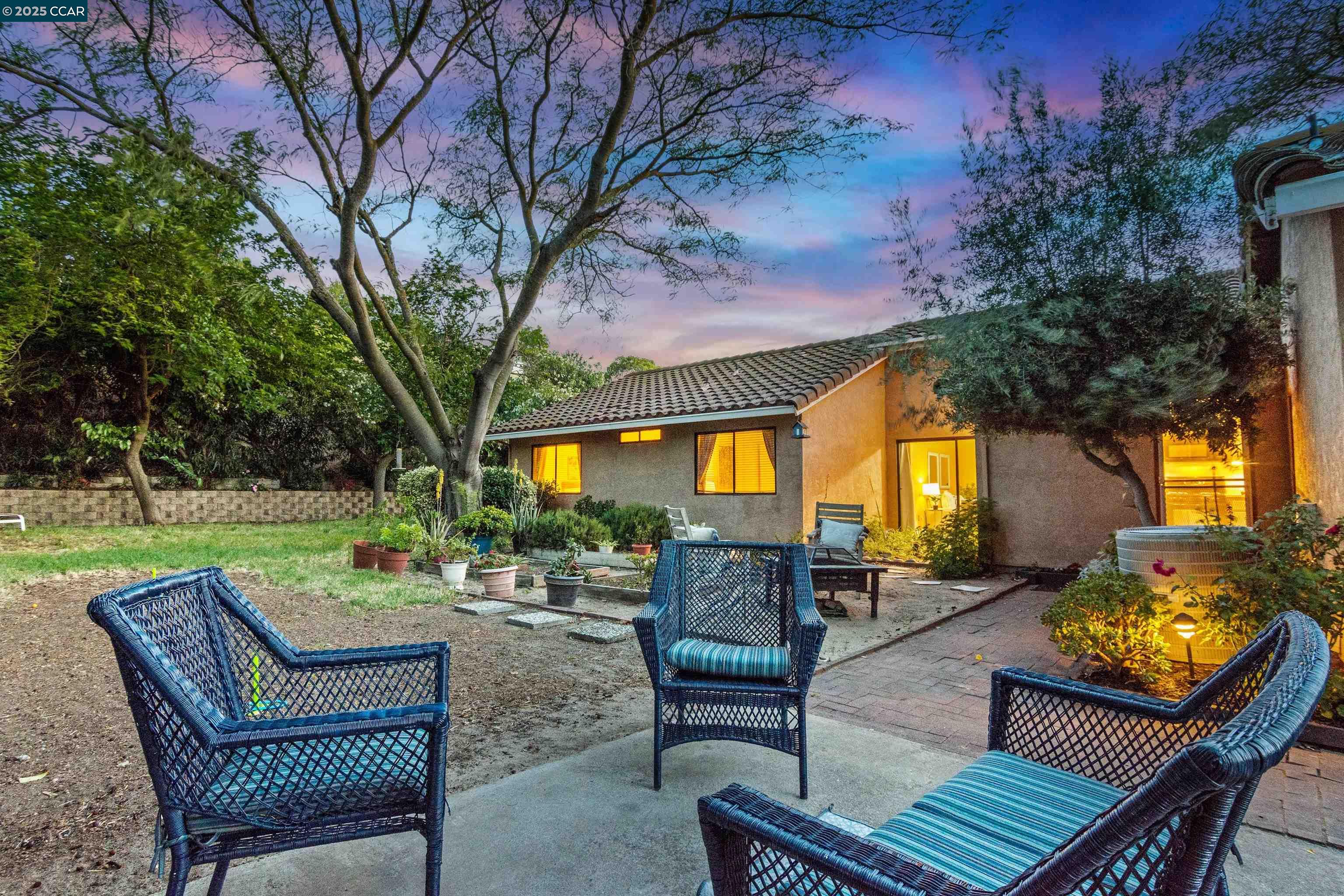 Detail Gallery Image 30 of 43 For 2628 Asilomar Dr, Antioch,  CA 94531 - 4 Beds | 2 Baths