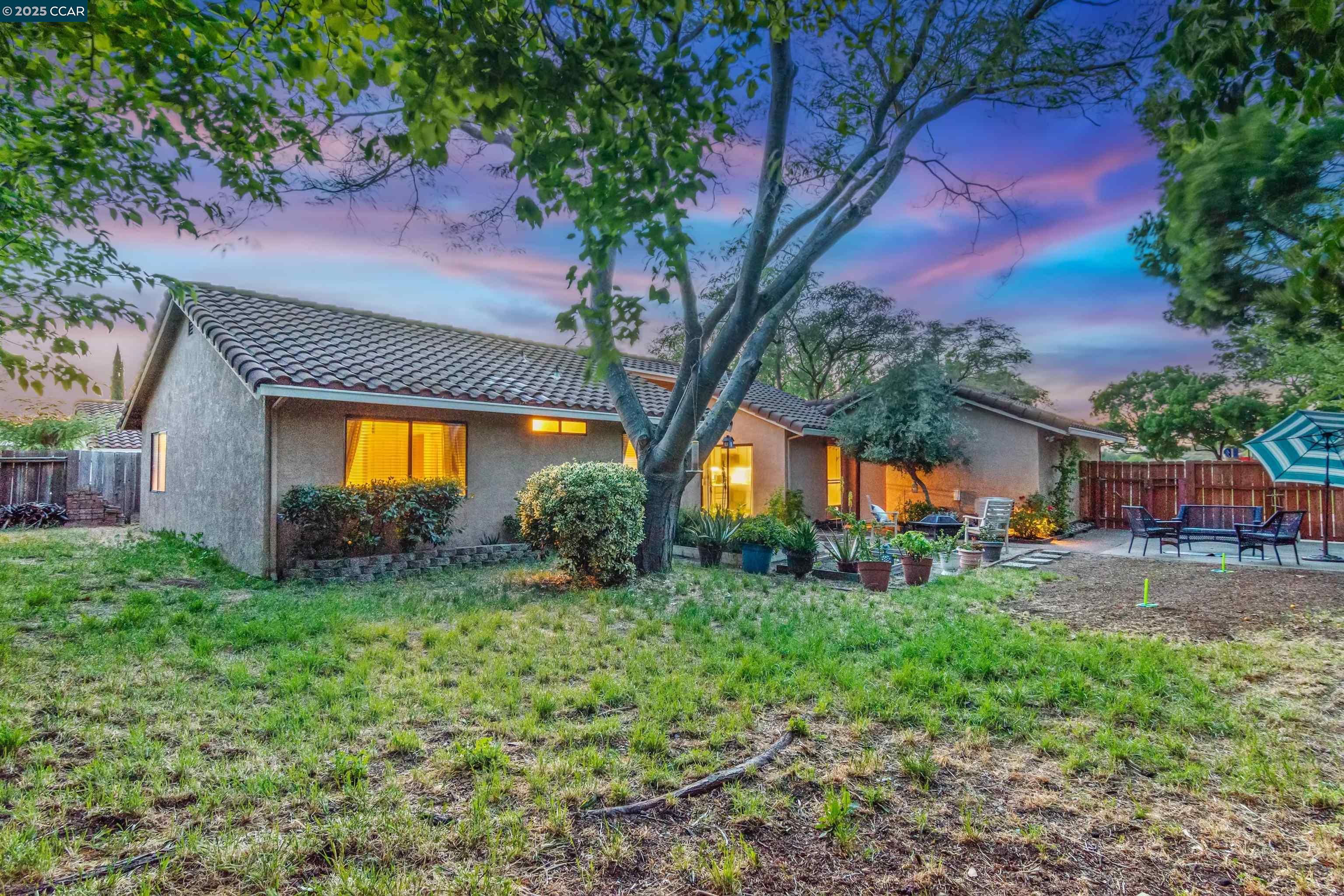 Detail Gallery Image 31 of 43 For 2628 Asilomar Dr, Antioch,  CA 94531 - 4 Beds | 2 Baths