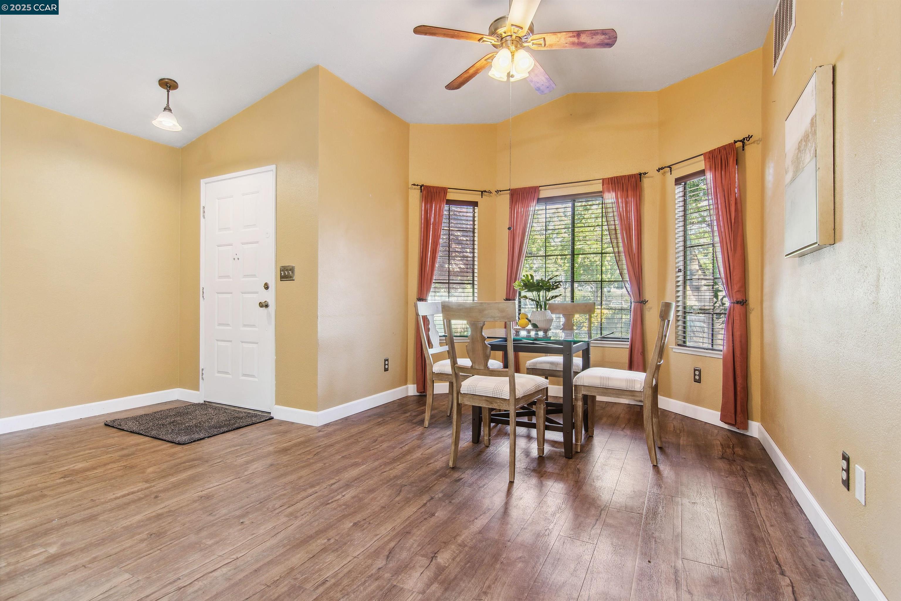 Detail Gallery Image 9 of 43 For 2628 Asilomar Dr, Antioch,  CA 94531 - 4 Beds | 2 Baths