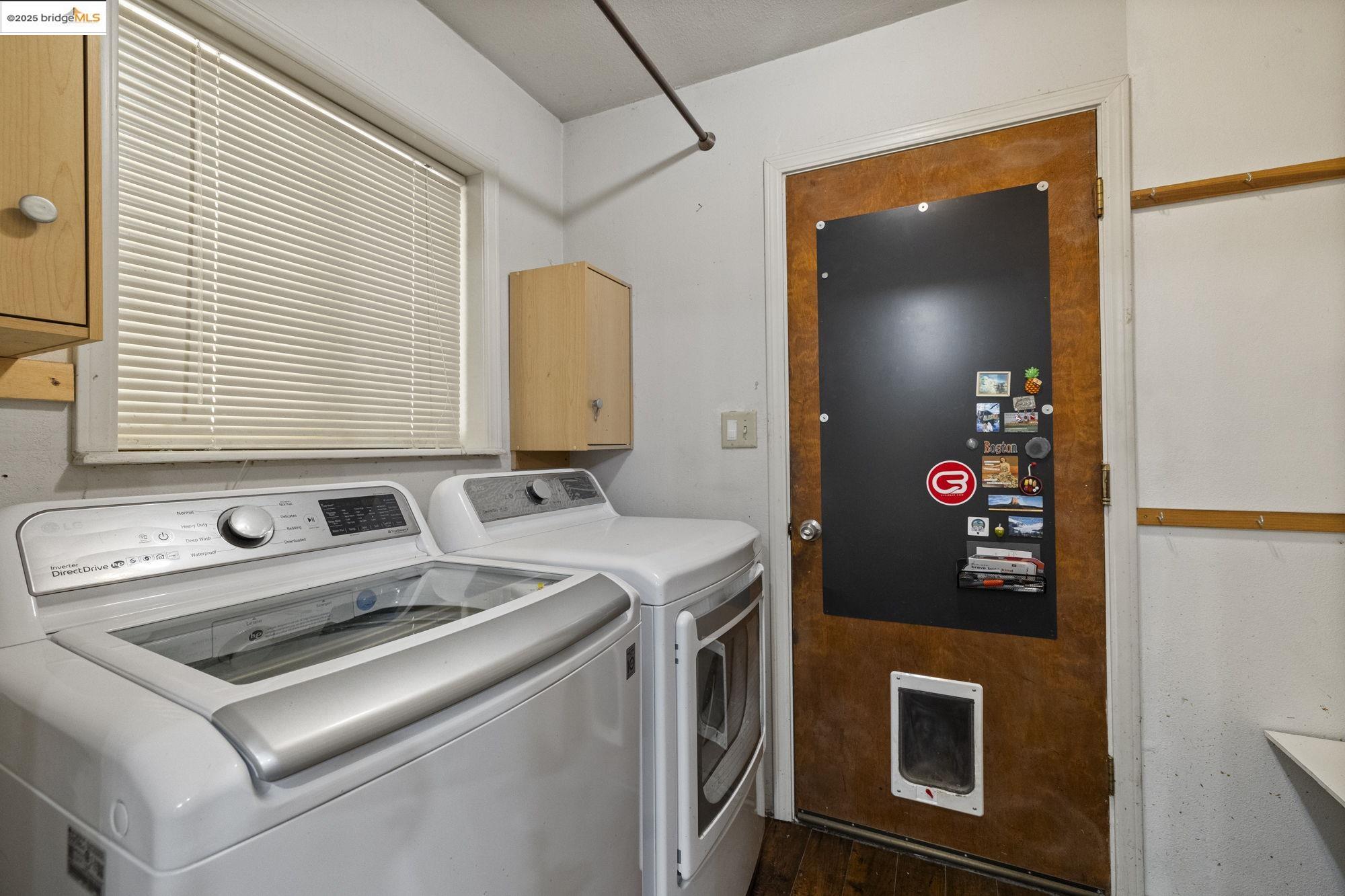 Detail Gallery Image 14 of 59 For 19583 Grizzly Circle, Groveland,  CA 95321-9320 - 4 Beds | 3/1 Baths