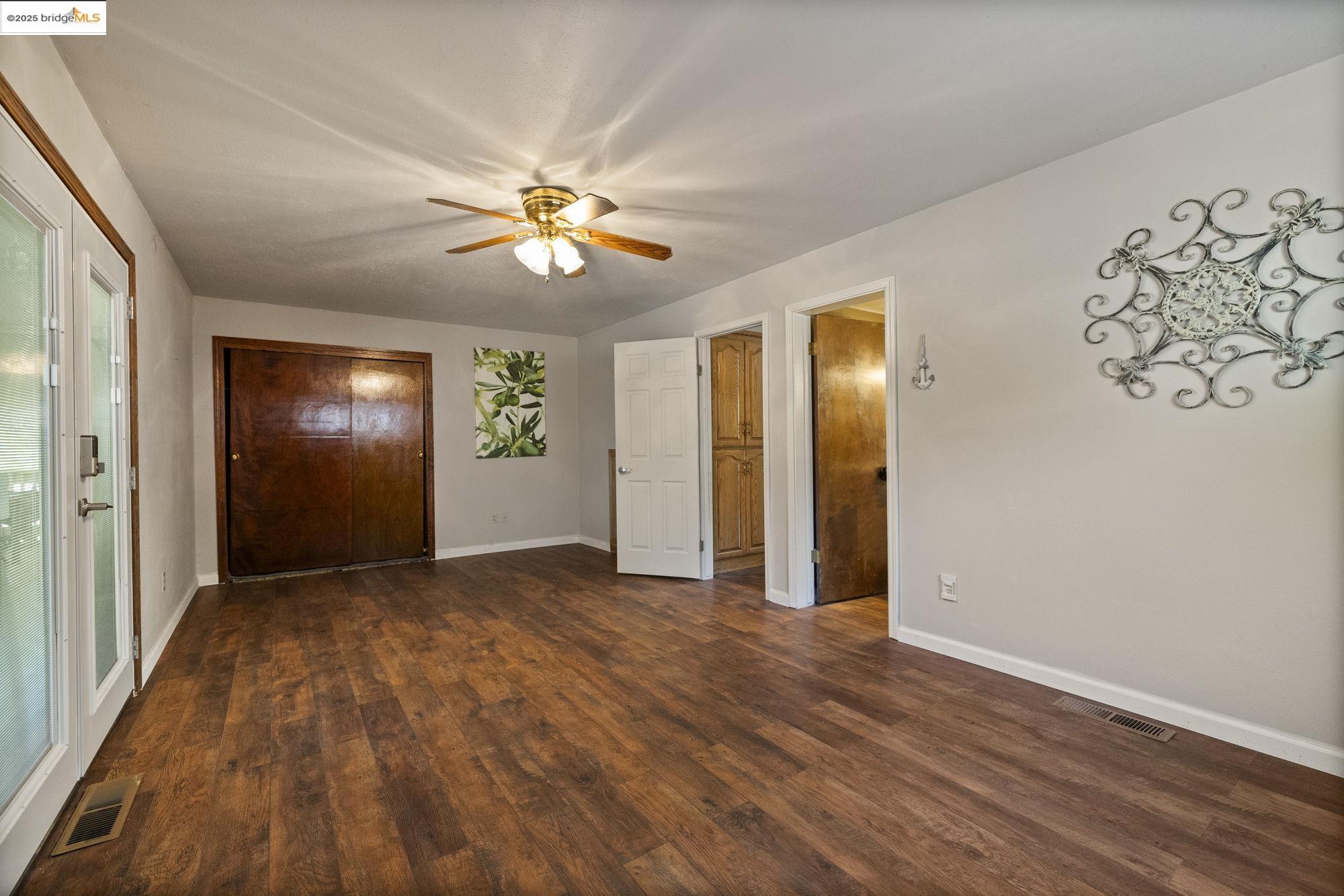 Detail Gallery Image 23 of 59 For 19583 Grizzly Circle, Groveland,  CA 95321-9320 - 4 Beds | 3/1 Baths