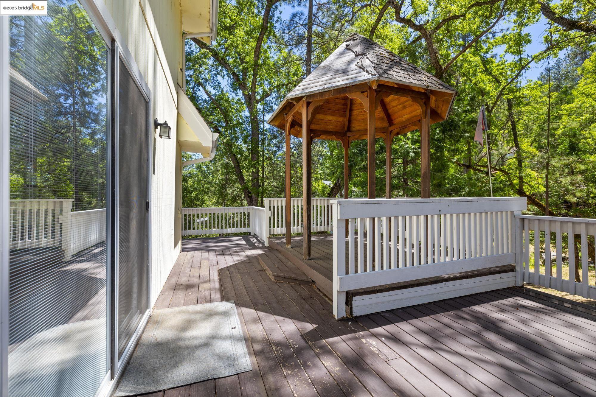Detail Gallery Image 37 of 59 For 19583 Grizzly Circle, Groveland,  CA 95321-9320 - 4 Beds | 3/1 Baths