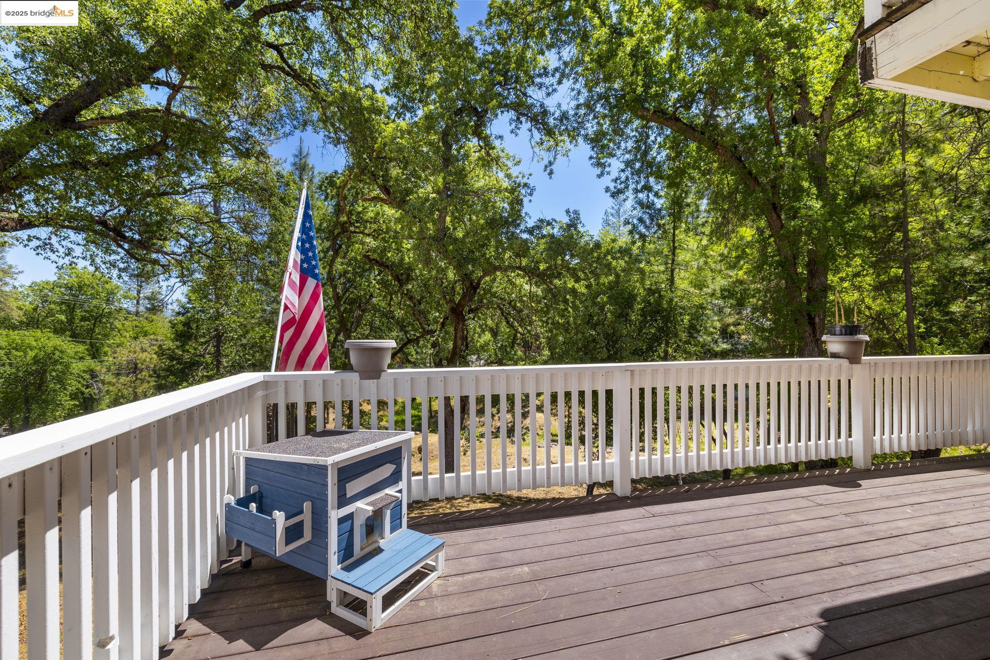 Detail Gallery Image 41 of 59 For 19583 Grizzly Circle, Groveland,  CA 95321-9320 - 4 Beds | 3/1 Baths