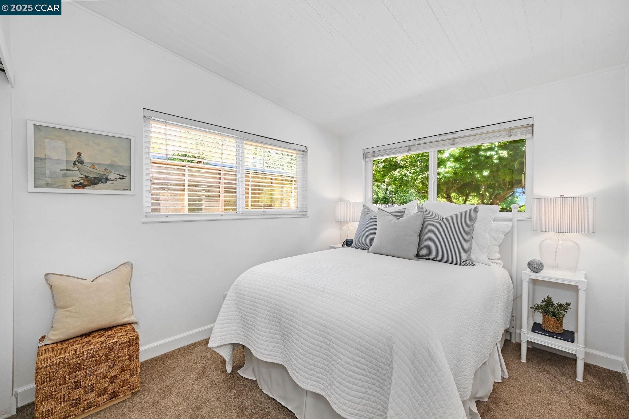 Detail Gallery Image 31 of 43 For 3185 Lucas Circle, Lafayette,  CA 94549 - 5 Beds | 2 Baths