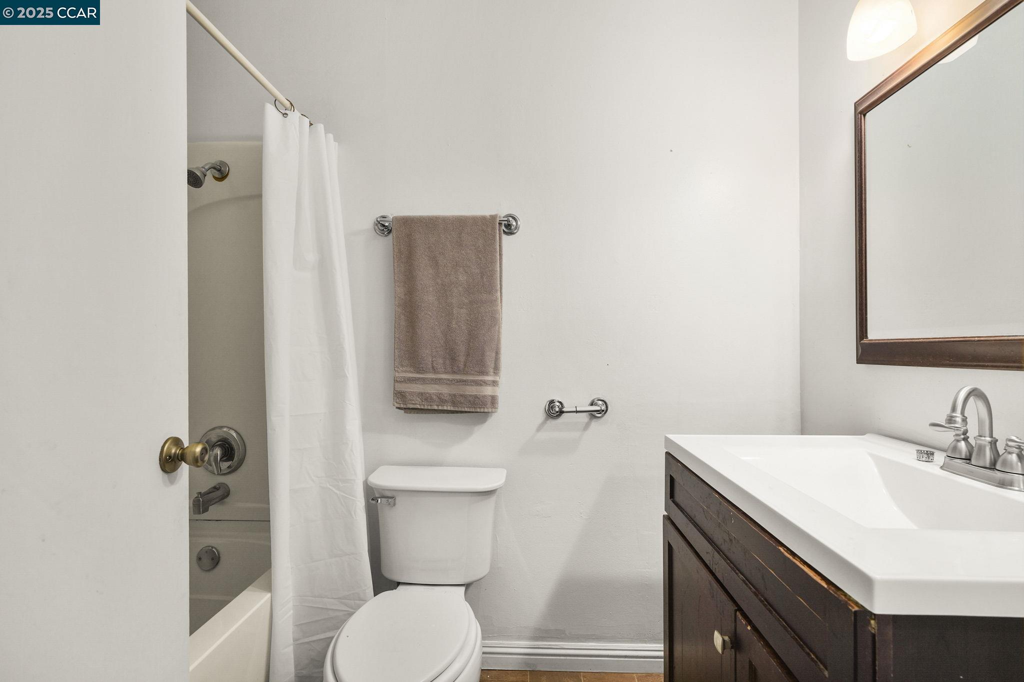 Detail Gallery Image 11 of 22 For 4081 Clayton Rd #202,  Concord,  CA 94521 - 1 Beds | 1 Baths