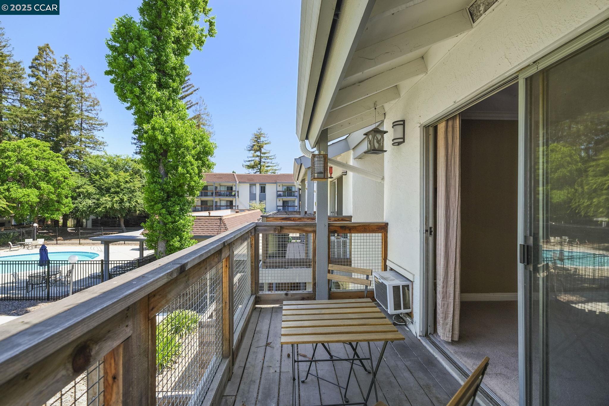 Detail Gallery Image 13 of 22 For 4081 Clayton Rd #202,  Concord,  CA 94521 - 1 Beds | 1 Baths