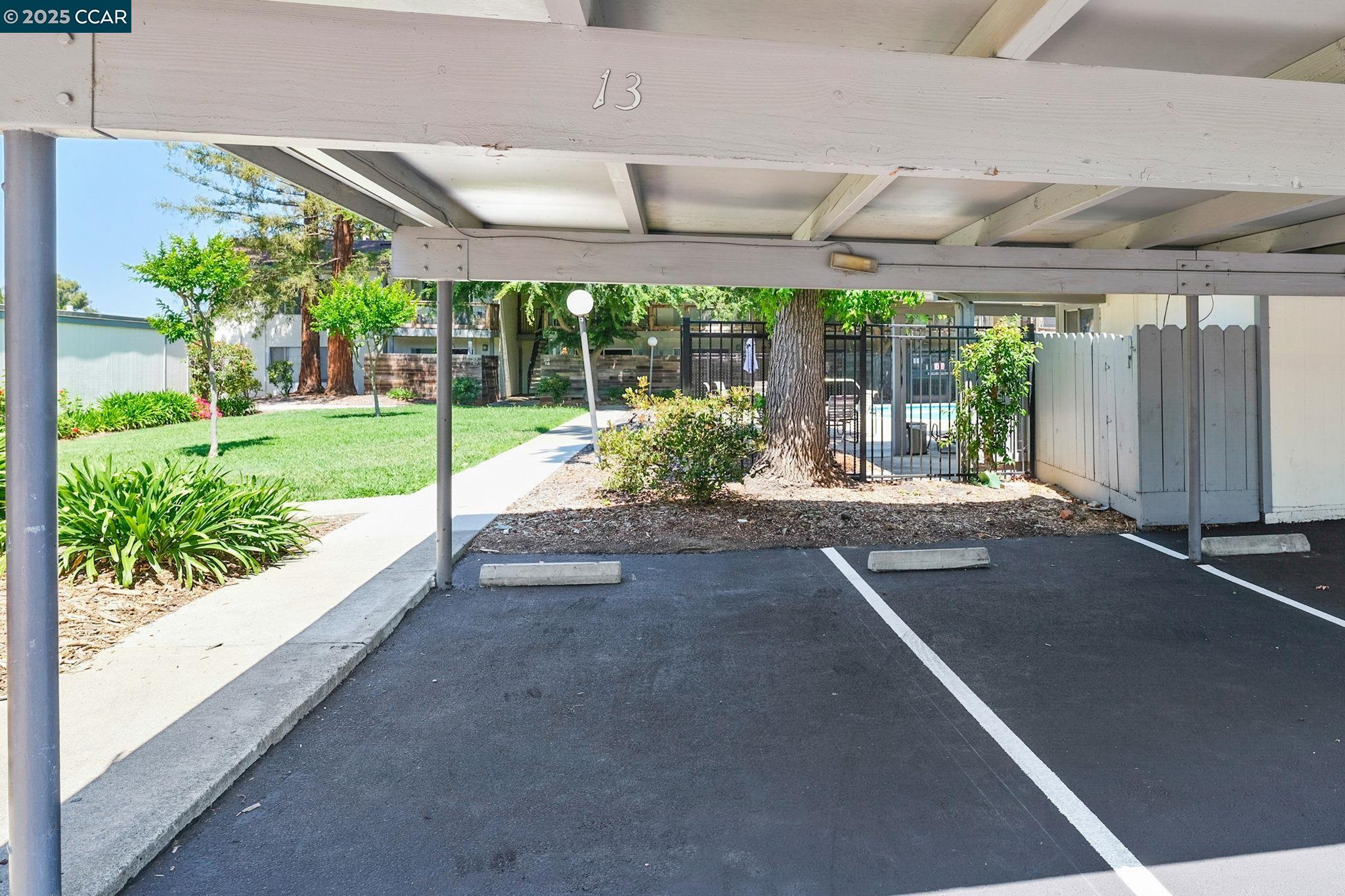 Detail Gallery Image 15 of 22 For 4081 Clayton Rd #202,  Concord,  CA 94521 - 1 Beds | 1 Baths